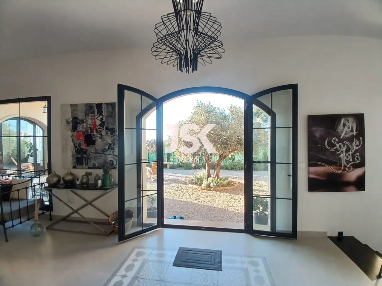 Villa for Sale in Roumieh