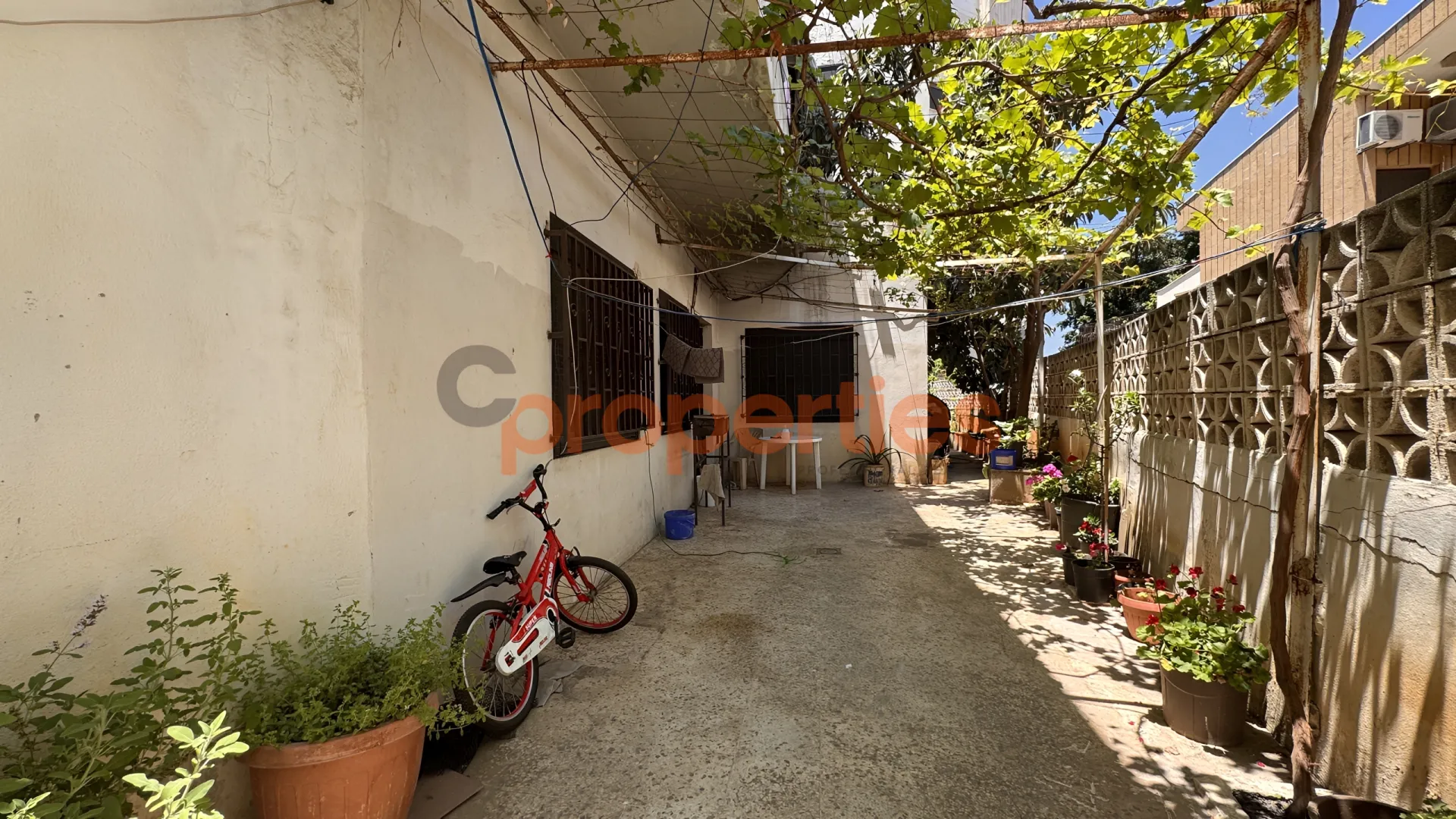 Apartment for Sale in Beit El Chaar