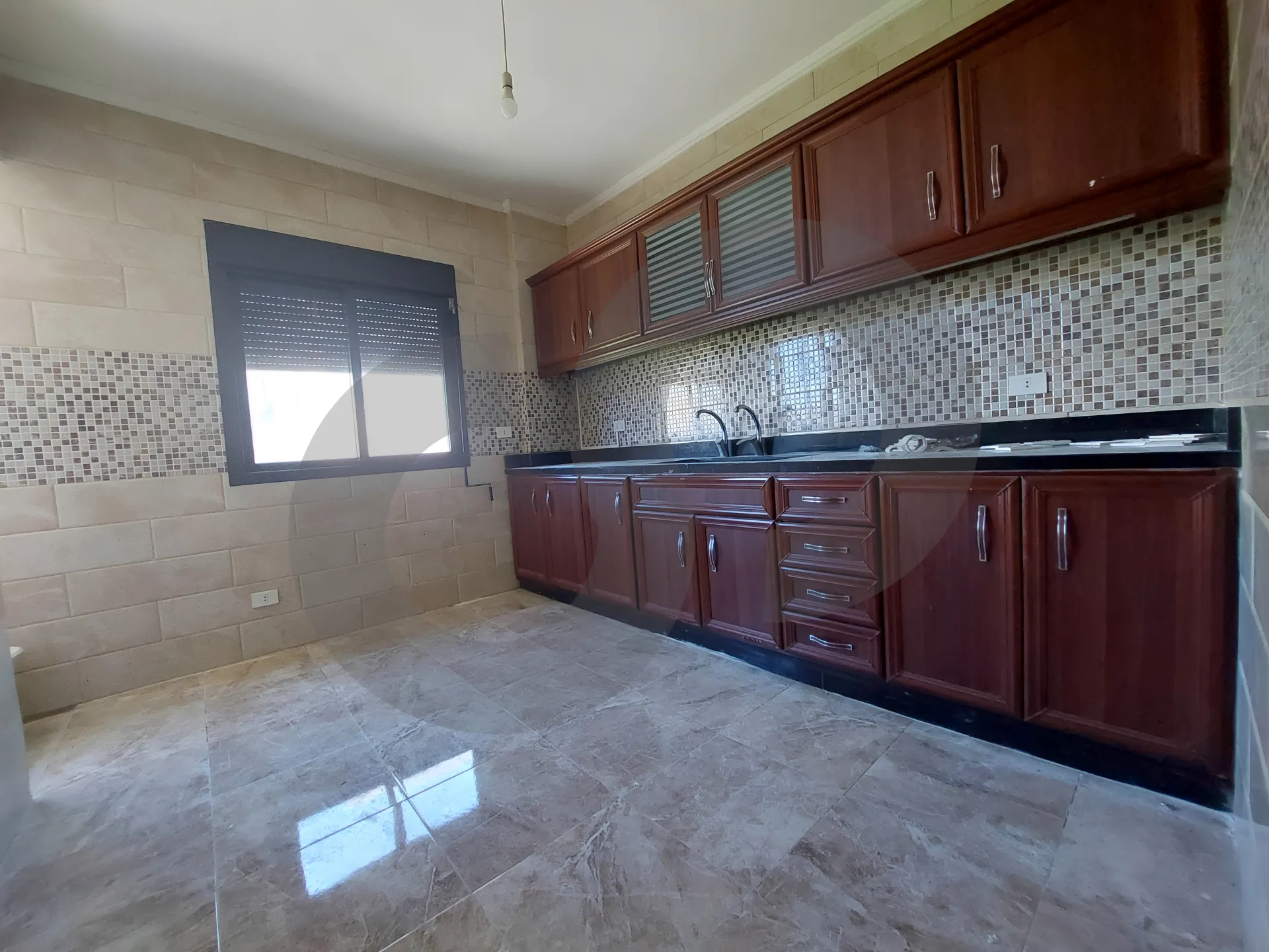 Apartment for Sale in Hosrayel