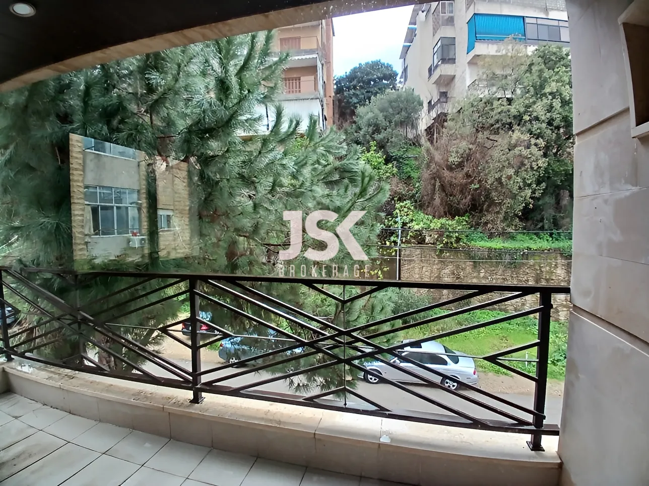 Apartment for Sale in Mazraat Yachoua