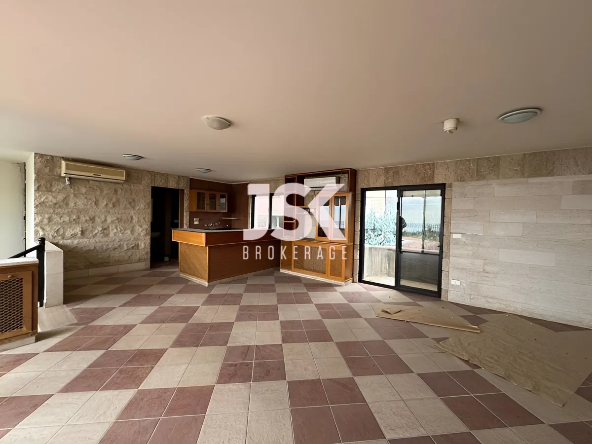 Villa for Sale in Montiverdi, Lebanon