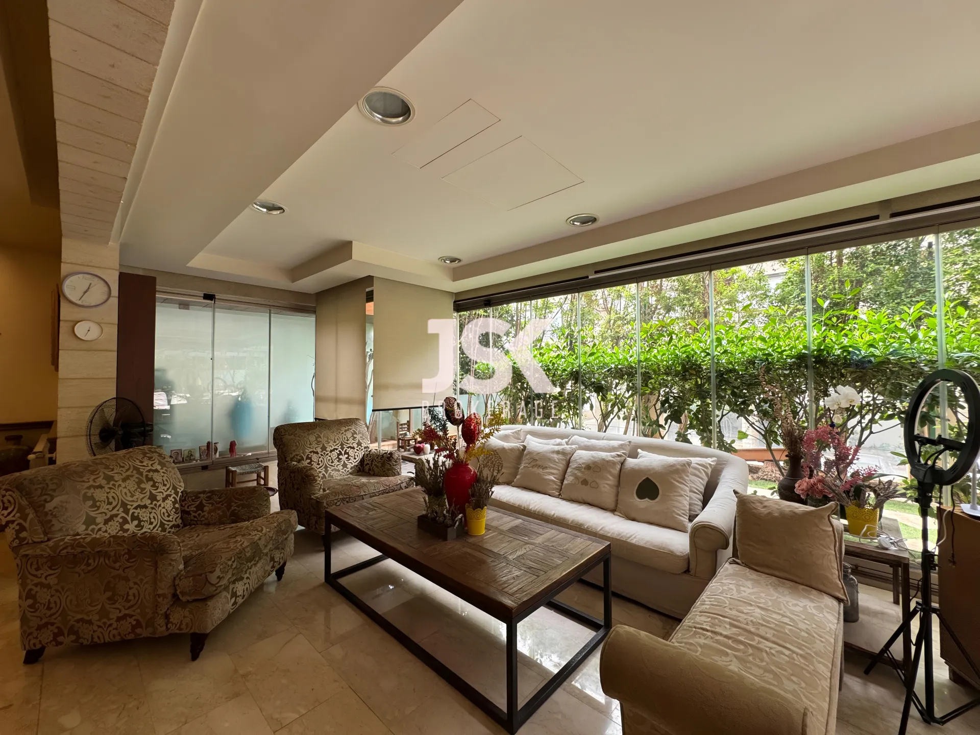 Apartment for Sale in Mansourieh