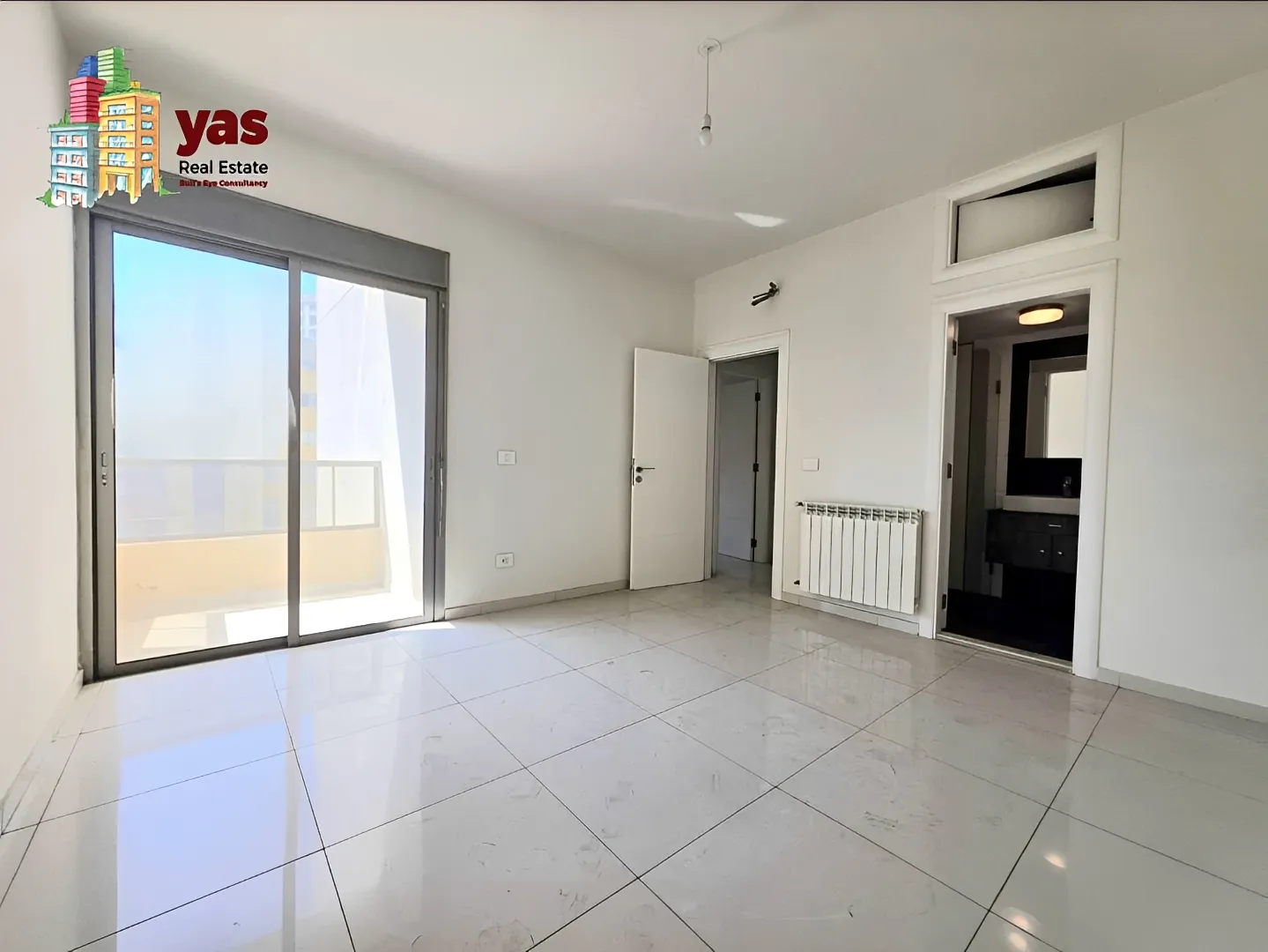 Apartment for Sale in Achrafieh - 3 bed, 4 bath