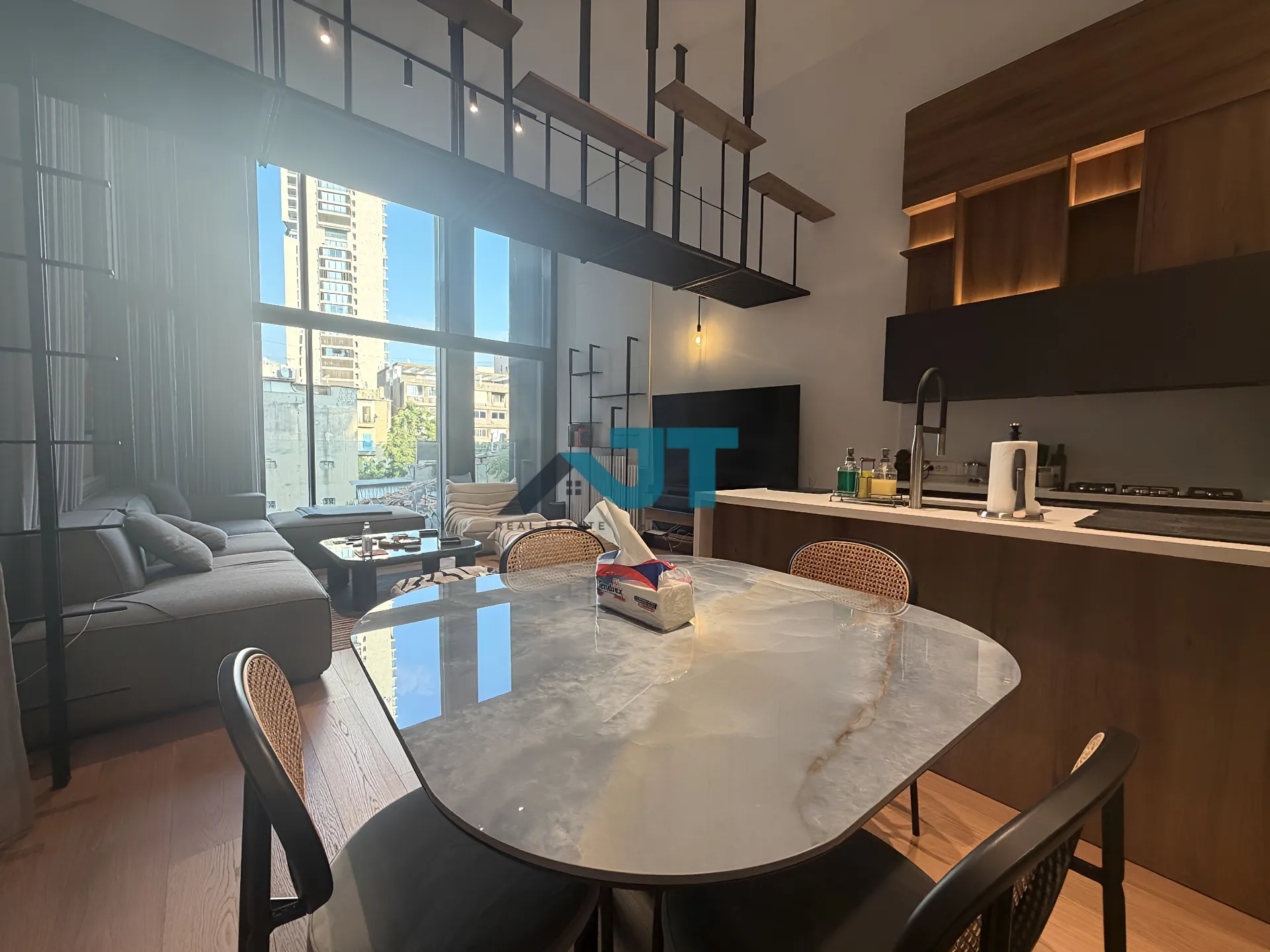 Duplex for rent in Gemmayzeh