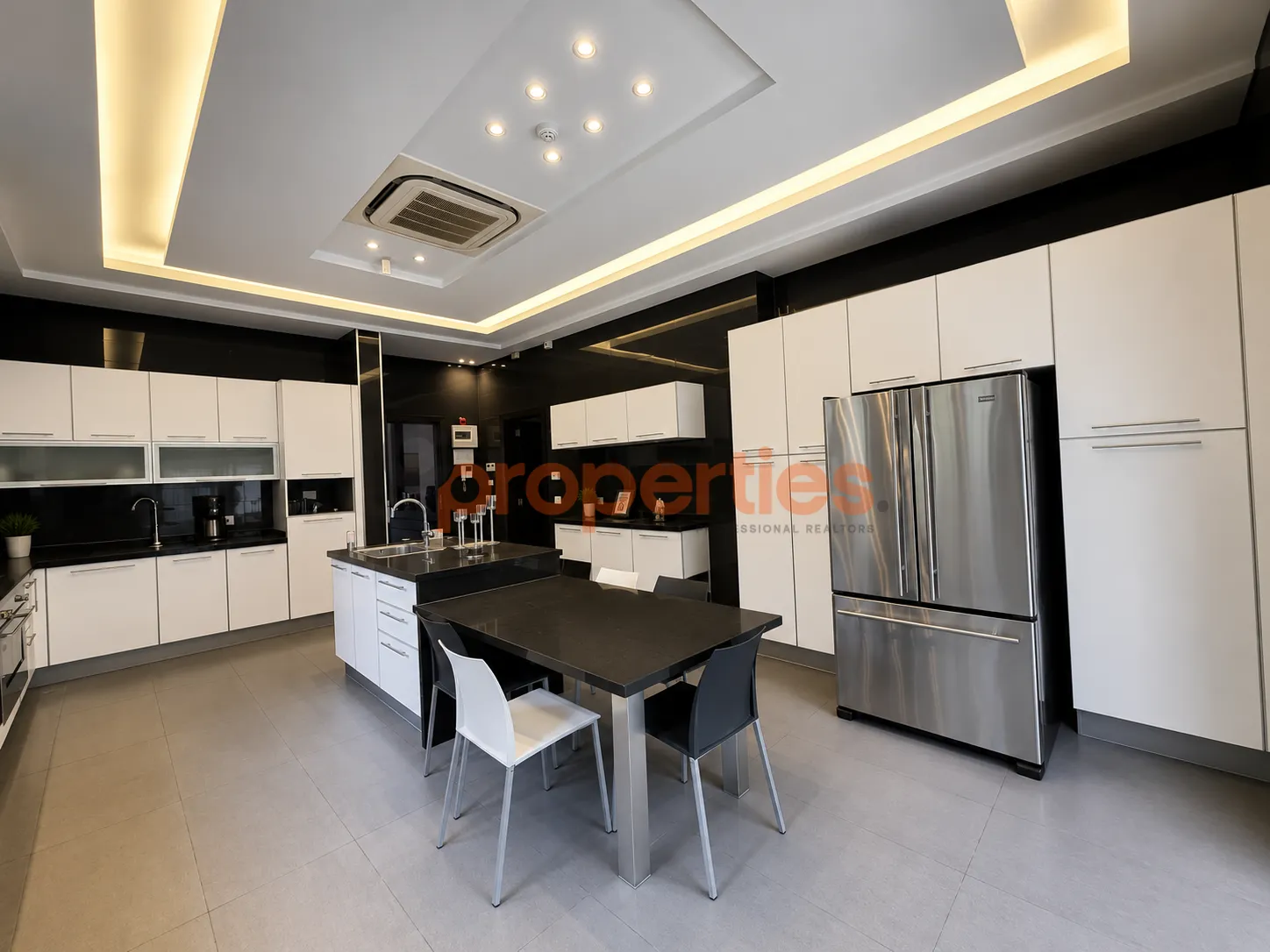 Villa for Rent in Ain Saadeh