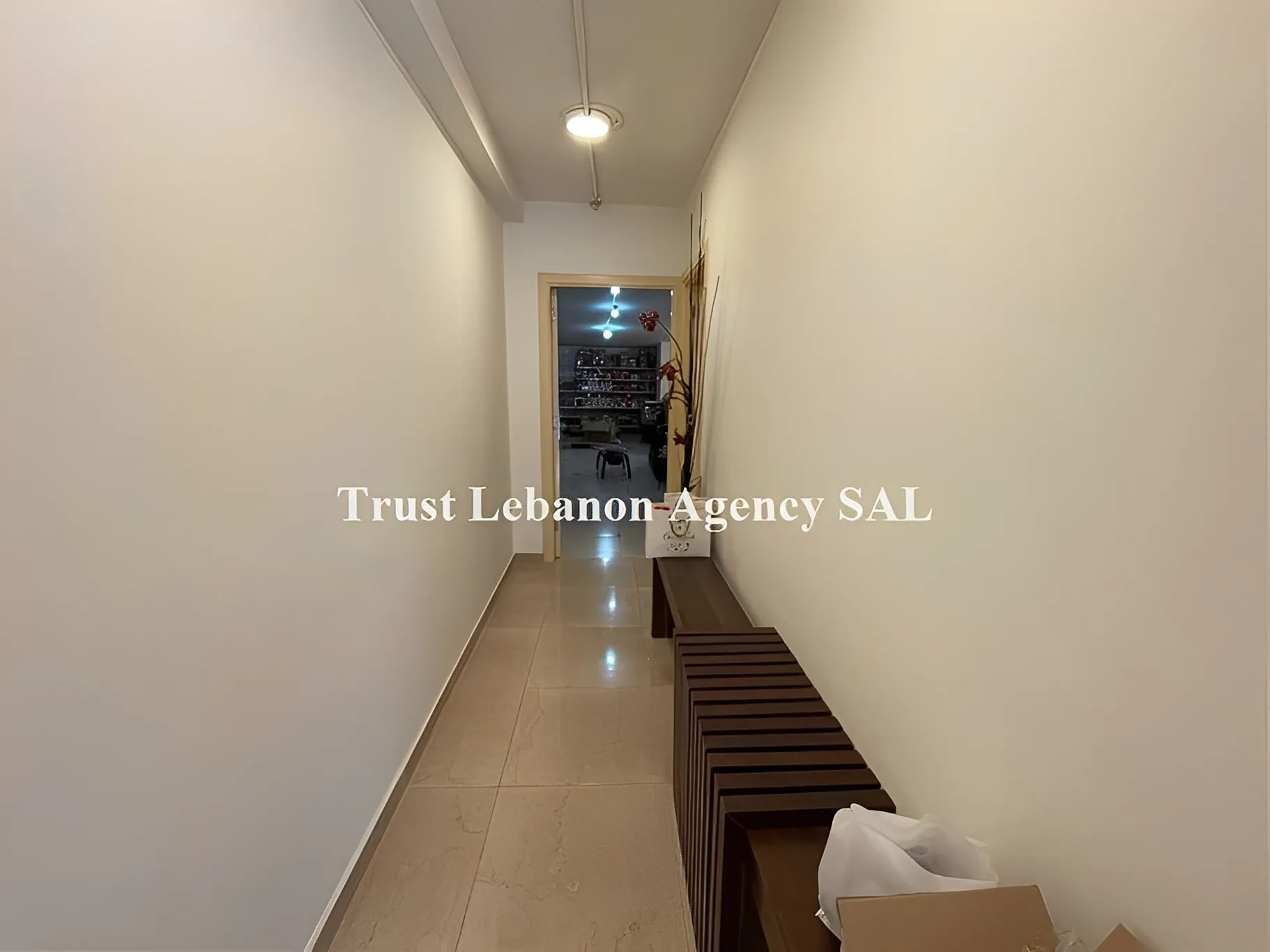 Shop for sale in Beirut, Bir Hasan