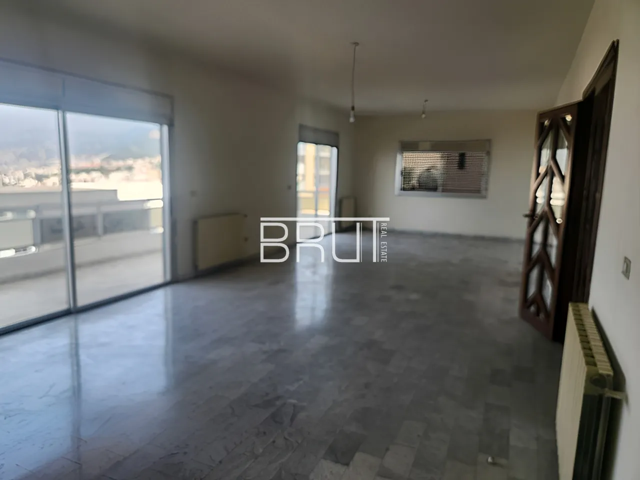 Apartment for Rent in Zouk Mosbeh