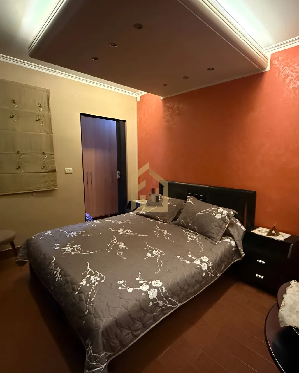 Apartment for sale in Tallet El Khayyat, Bayrut, Lebanon