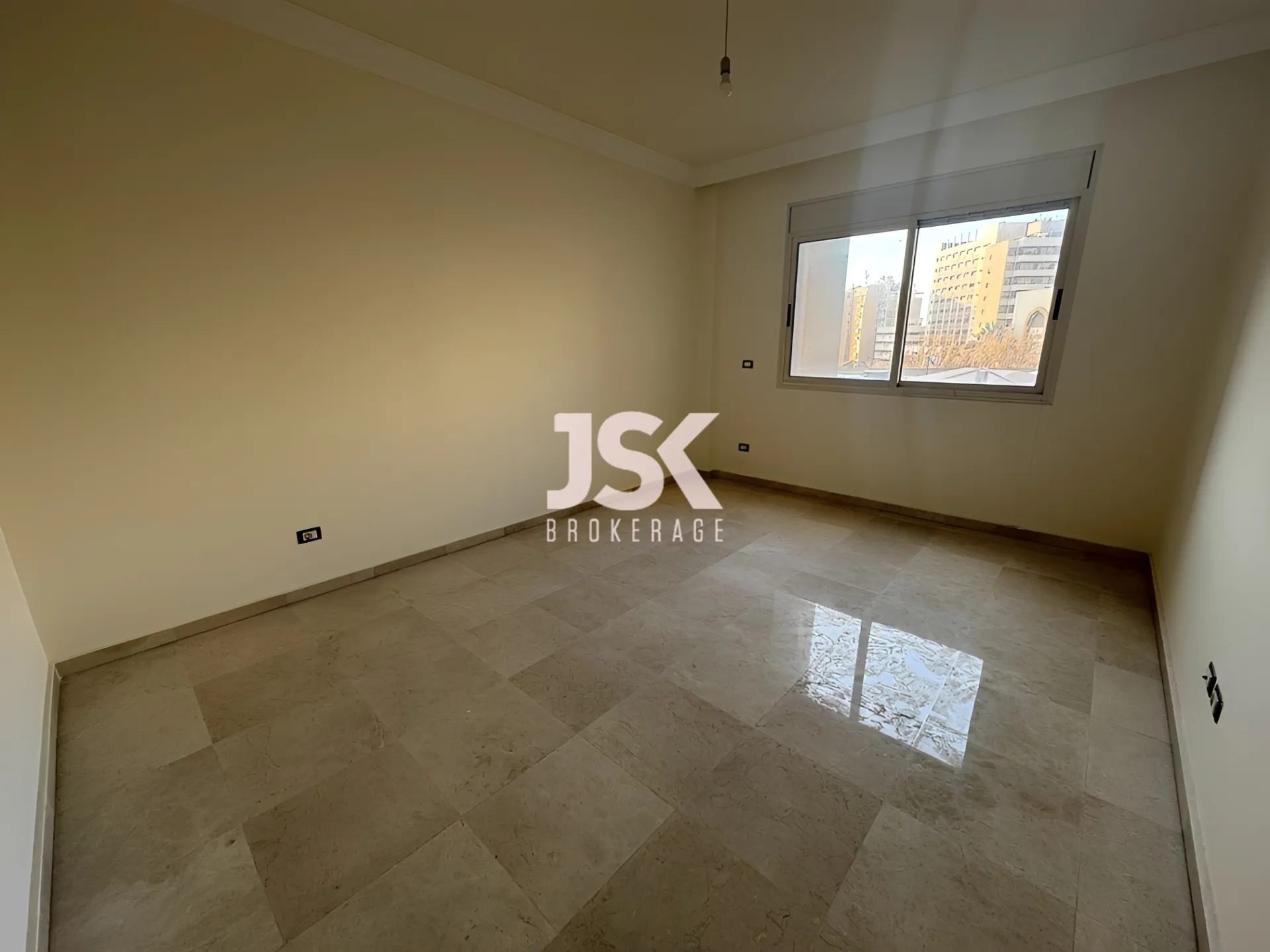 Apartment for Sale in Ramlet El Baida