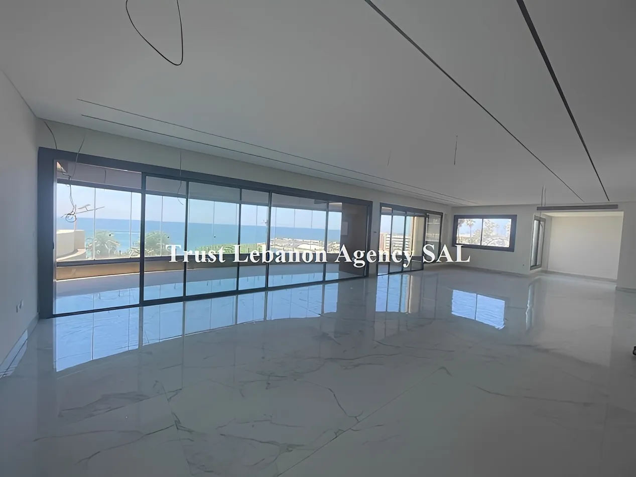 Apartment for Sale in Ramlet El Bayda Beirut Lebanon - 3 bed, 5 bath