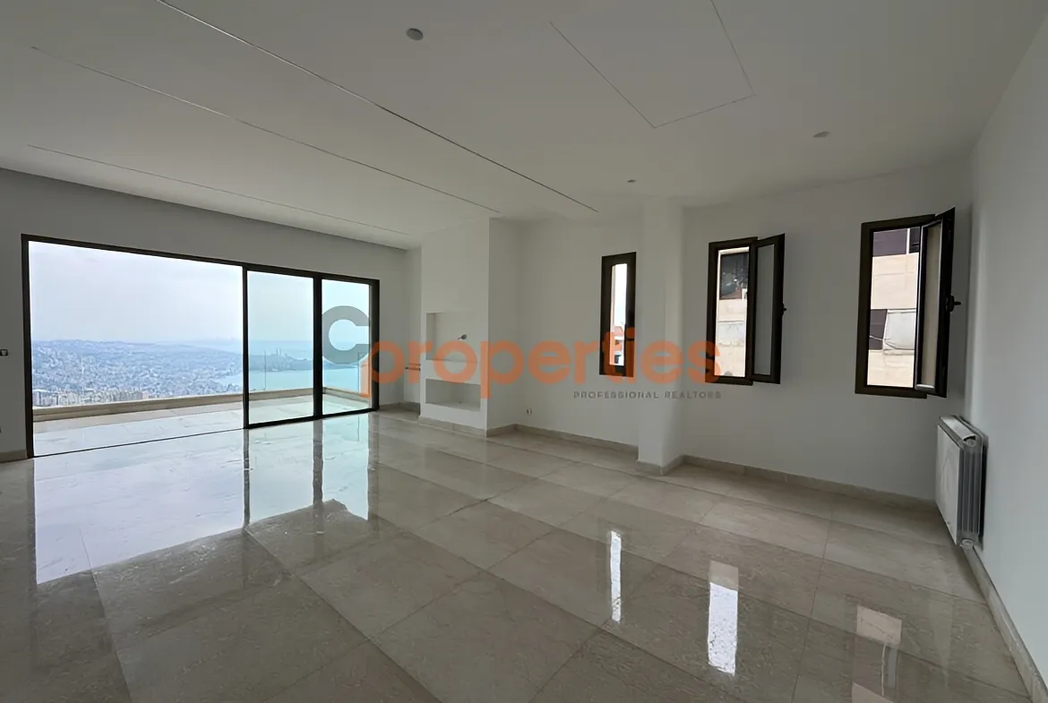 Apartment for Sale in Kafr - 4 bed, 6 bath
