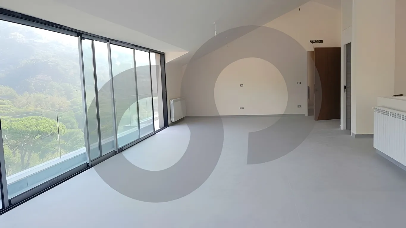 Loft for Sale in Mar Chaaya