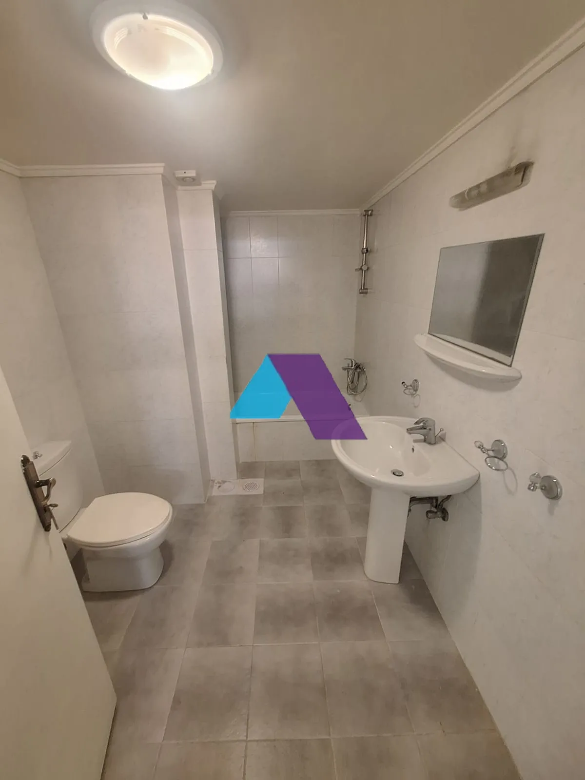 Apartment for Sale in Beit Meri