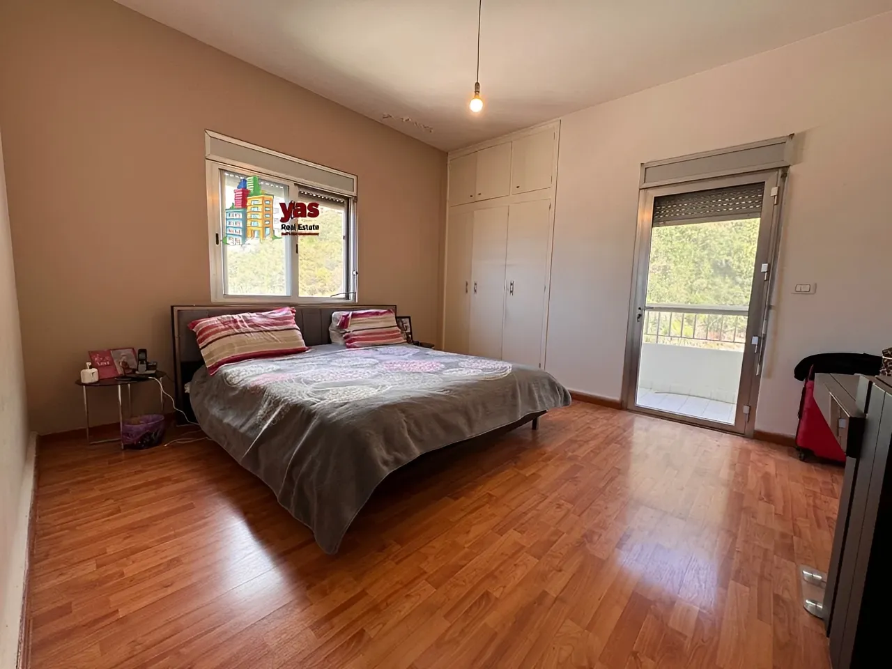 Apartment for Sale in Haret Sakhr