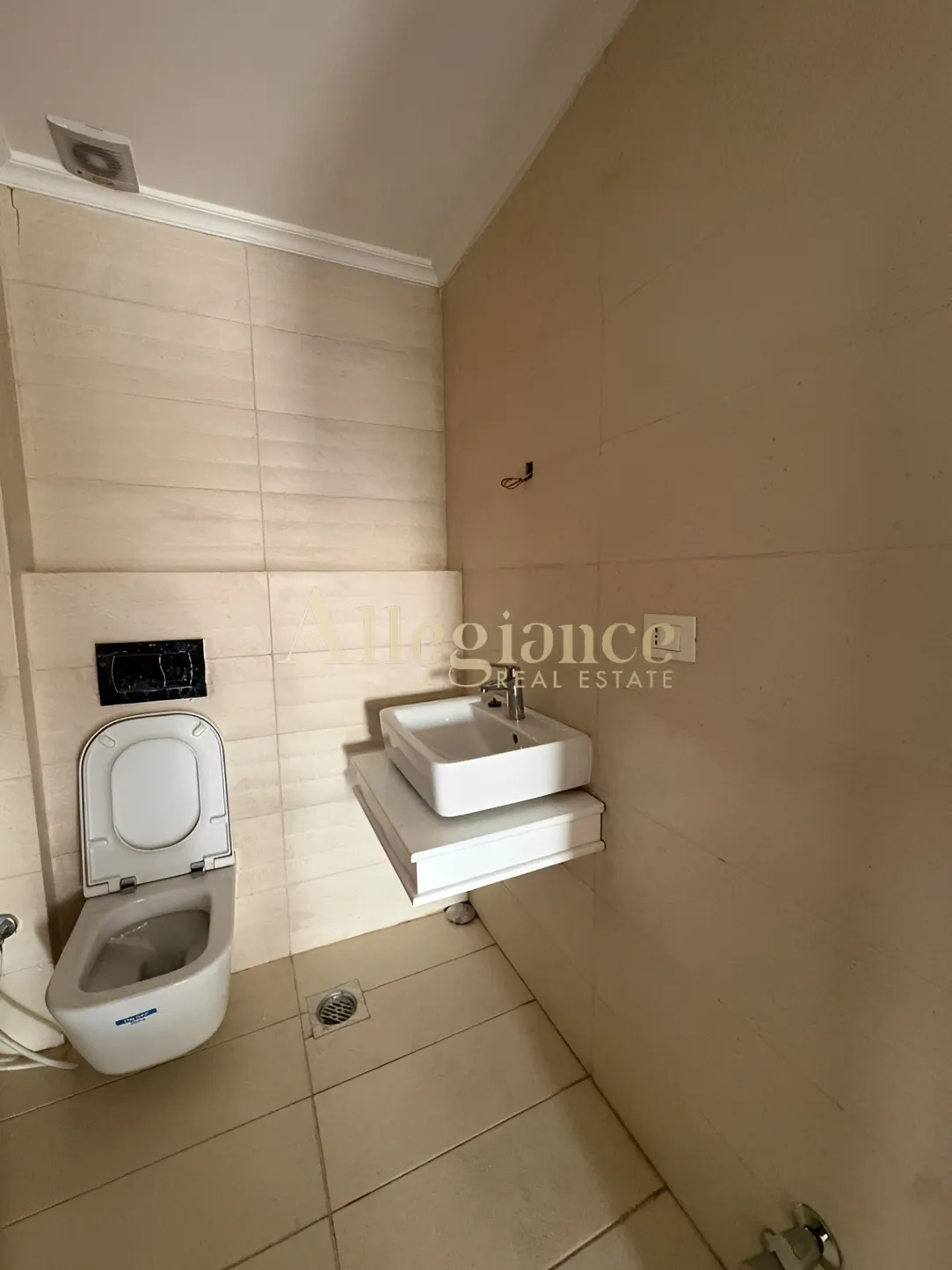 Apartment for sale in Spears