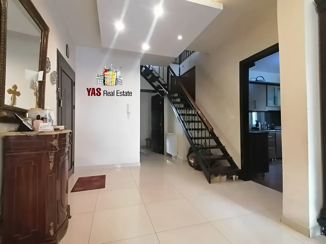 Apartment for Sale in Ballouneh - 4 bed, 5 bath