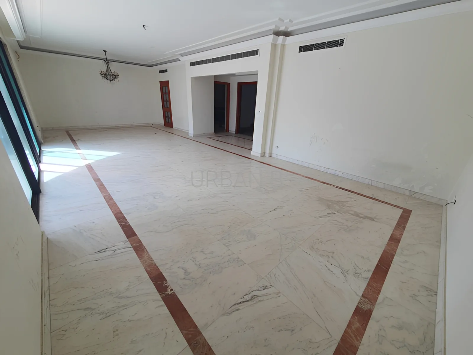 Residential in Ramlet el baida, beirut, lebanon - 3 bed, 4.0 bath
