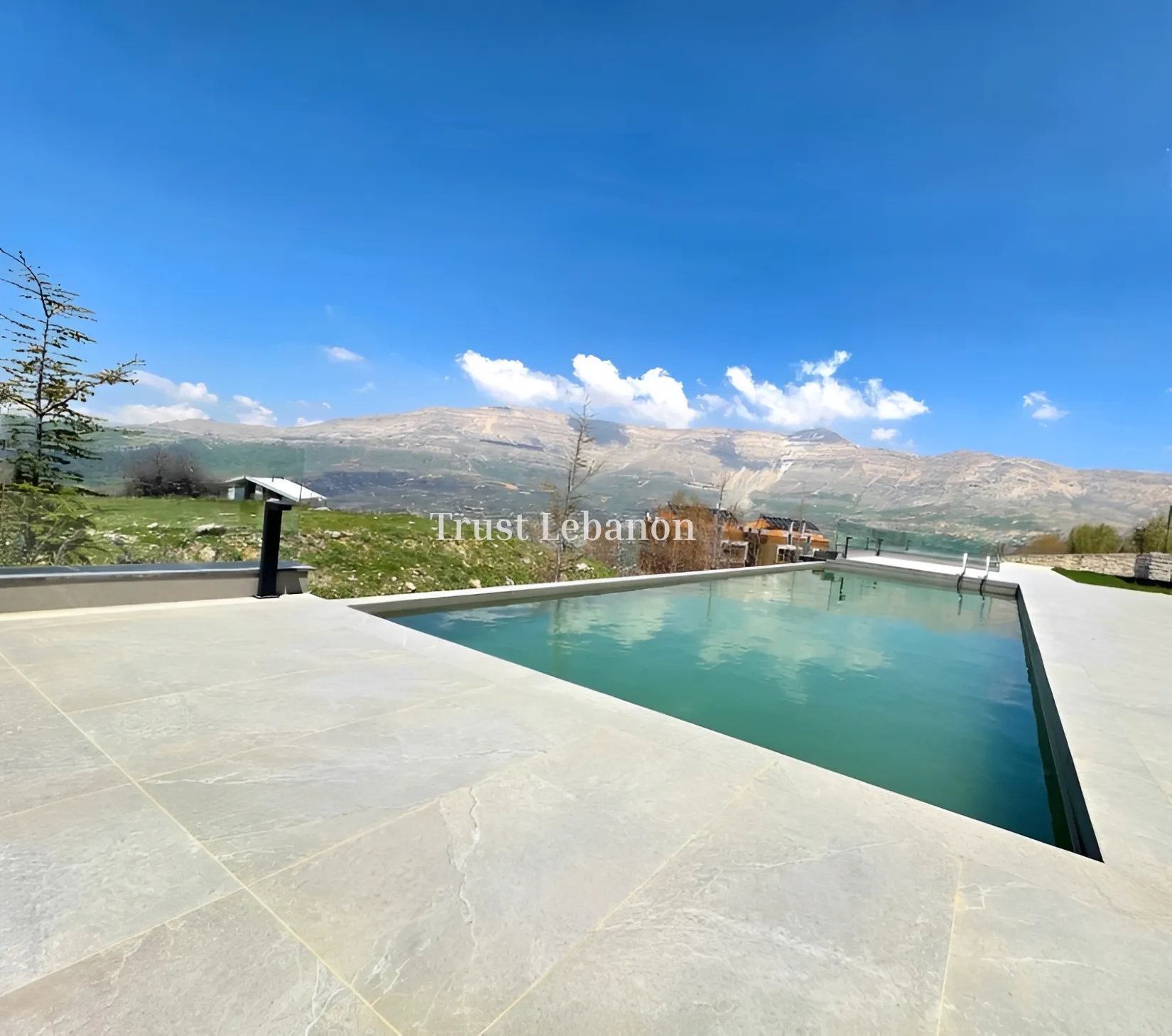 Chalet for sale in Zaarour, Lebanon, Lebanon - 3 bed, 3 bath