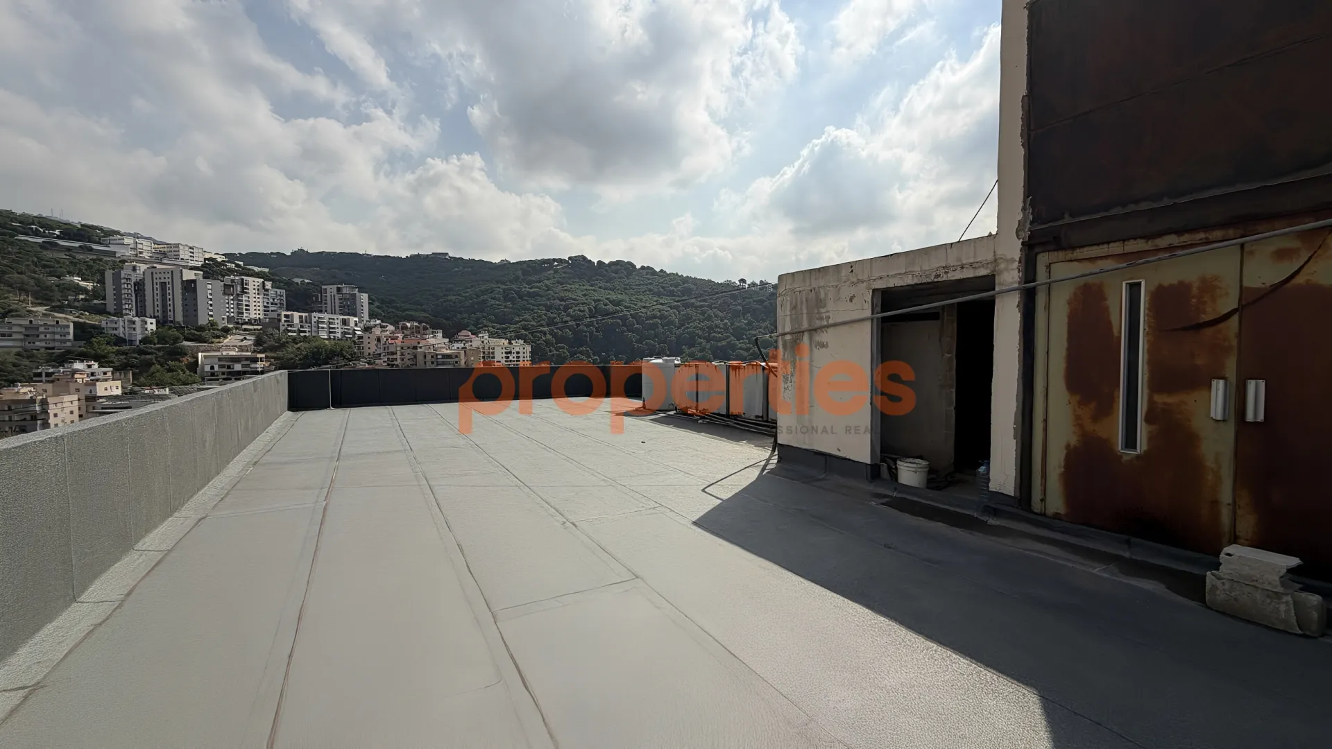 Industrial Unit for Sale in Fanar