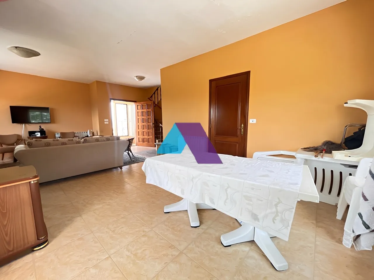 Villa for Sale in Aachqout
