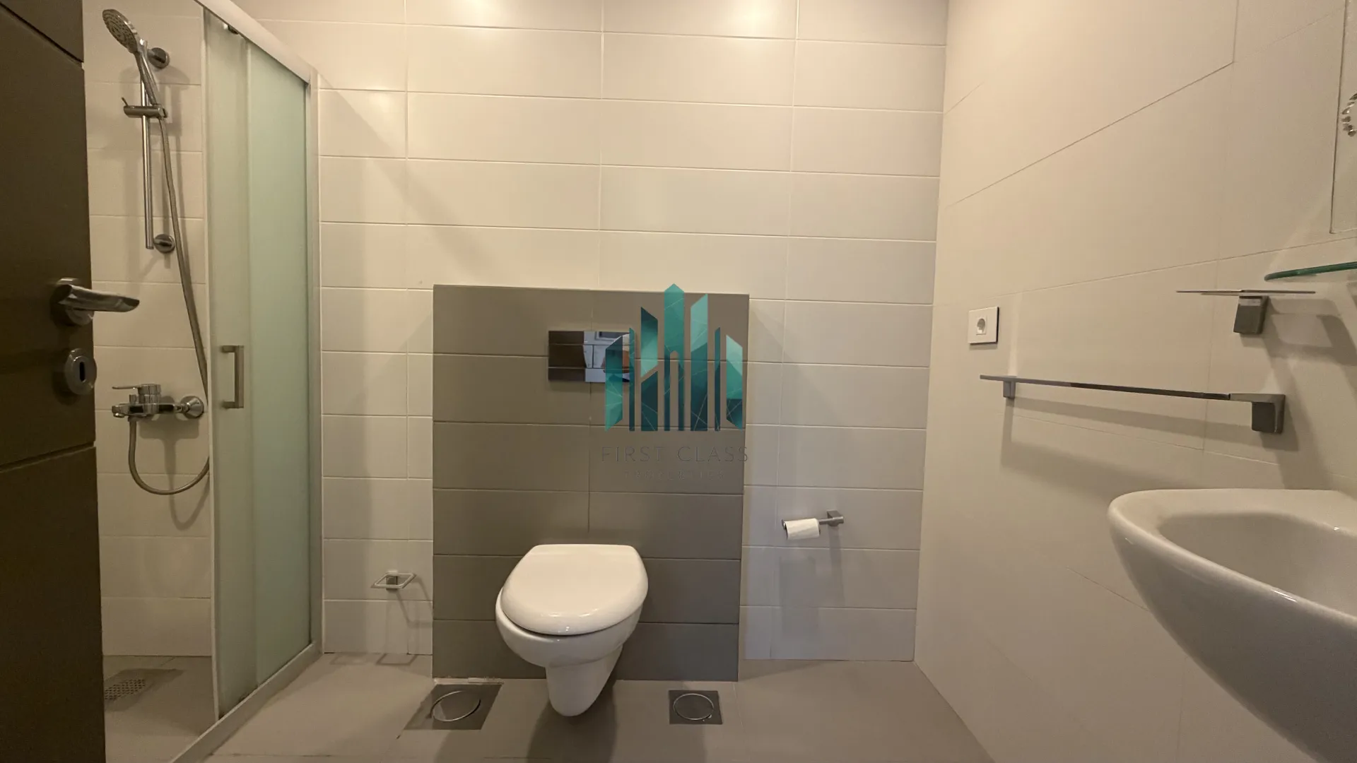 Apartment for Sale in Qornet El Hamra