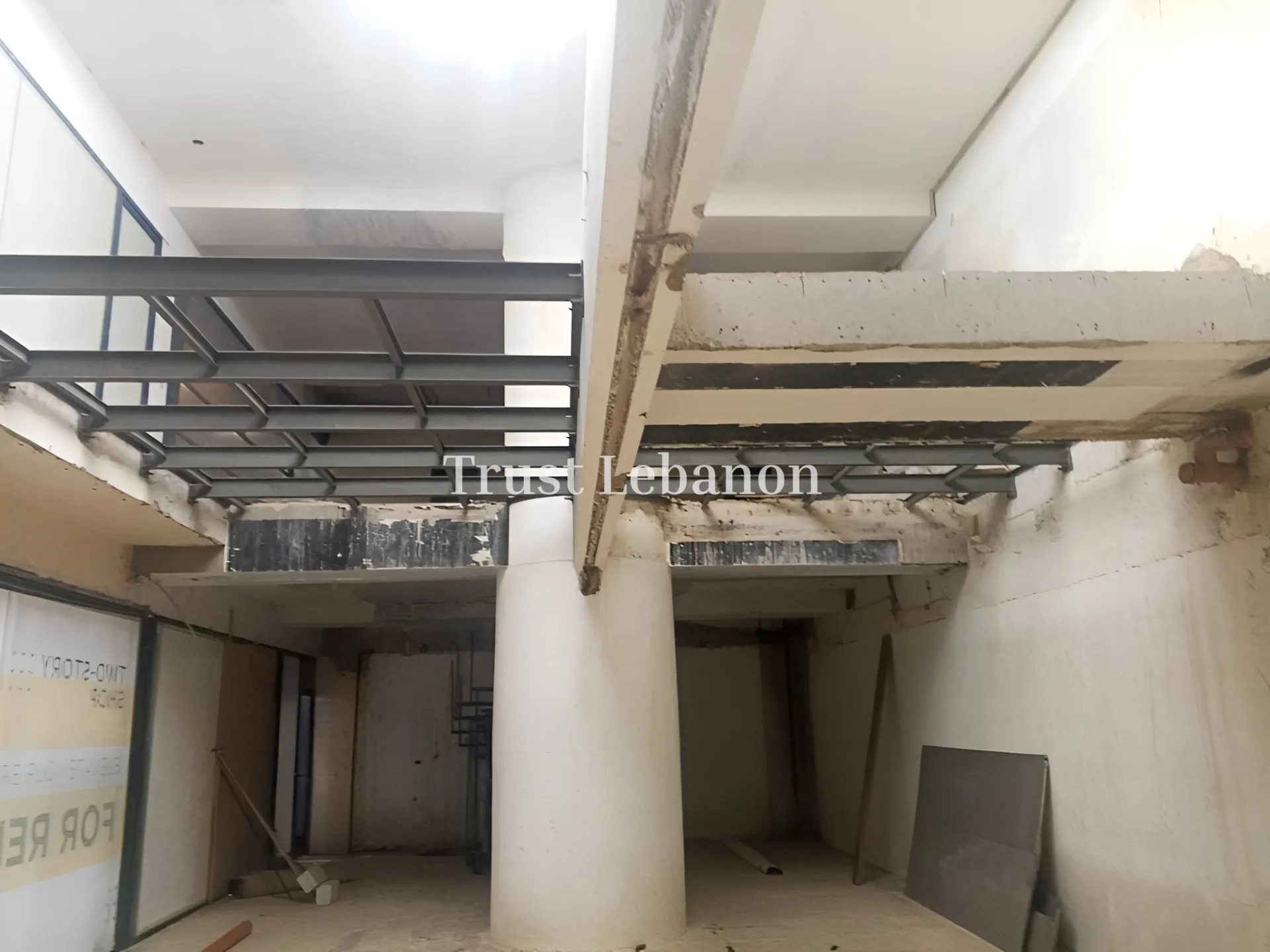 Showroom for rent in Hamra, Beirut, Lebanon