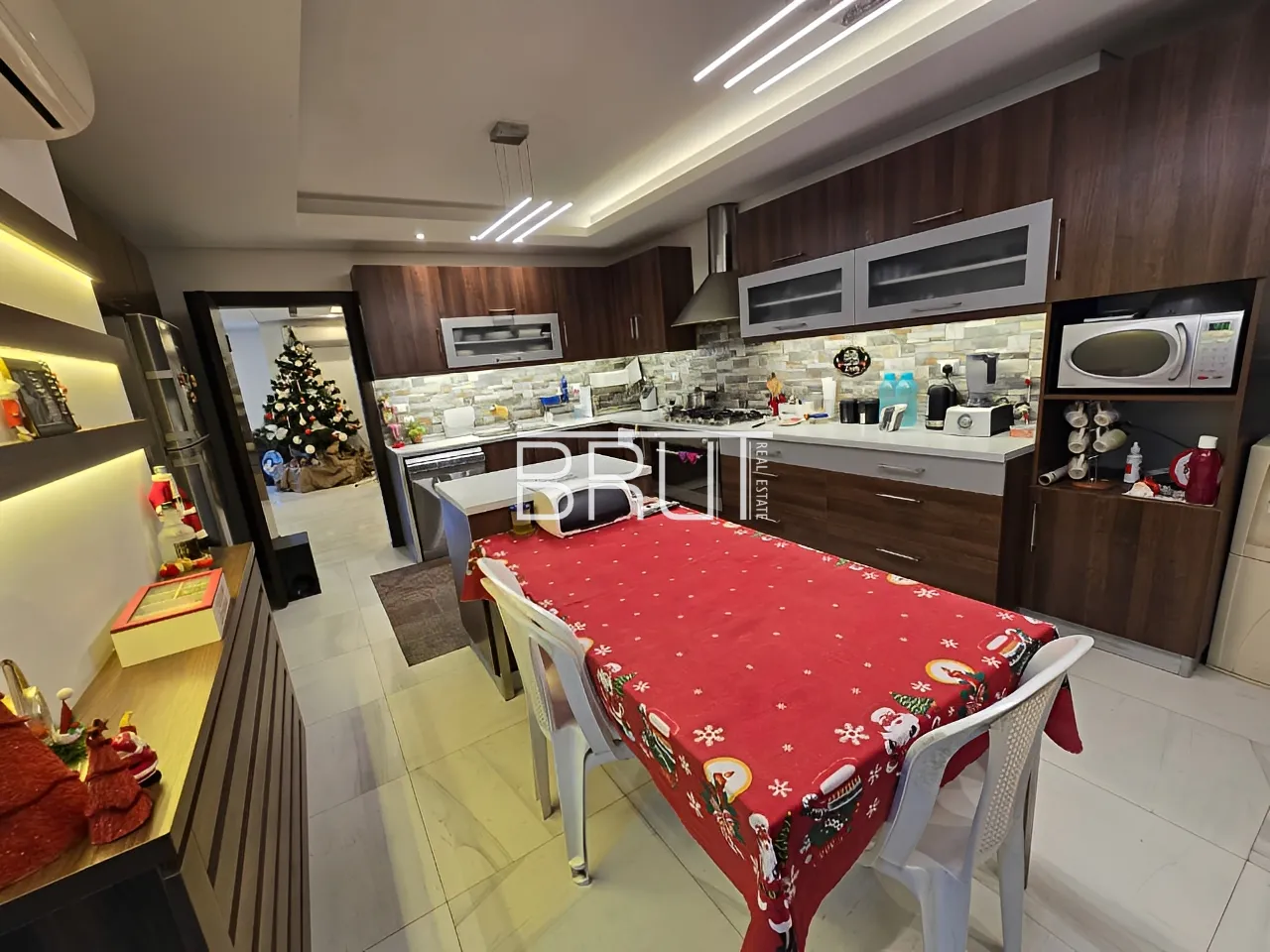 Duplex for Sale in Ballouneh