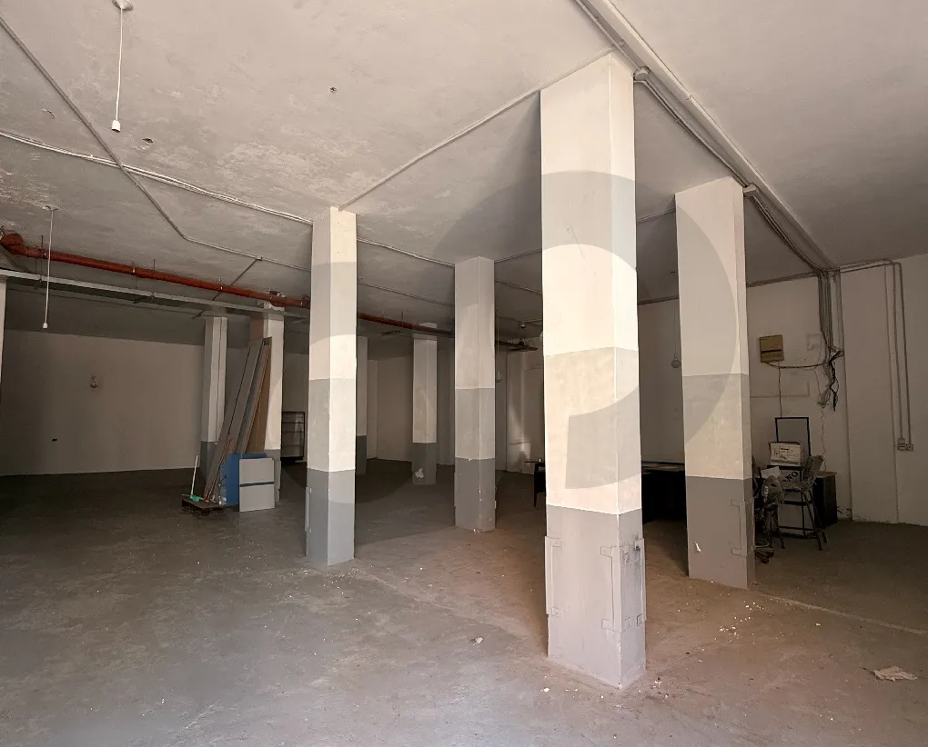 Warehouse for sale in Zalqa