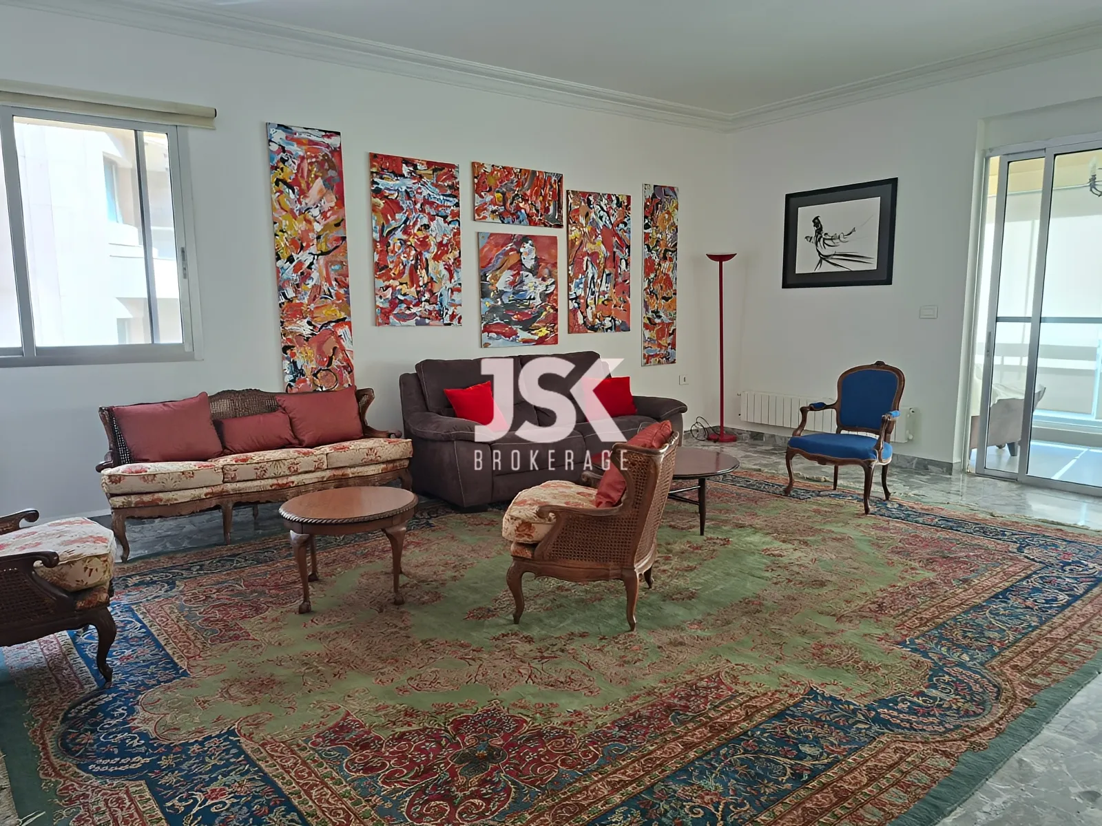 Apartment for Sale in Raoucheh