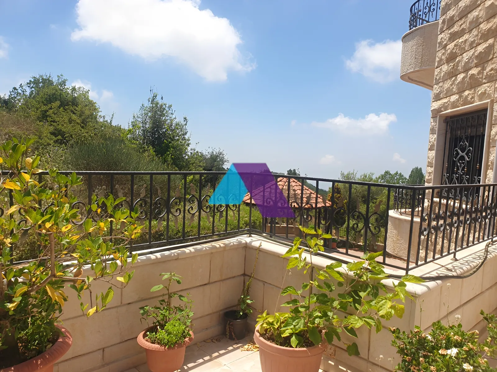 Villa for rent in Aabadiyeh