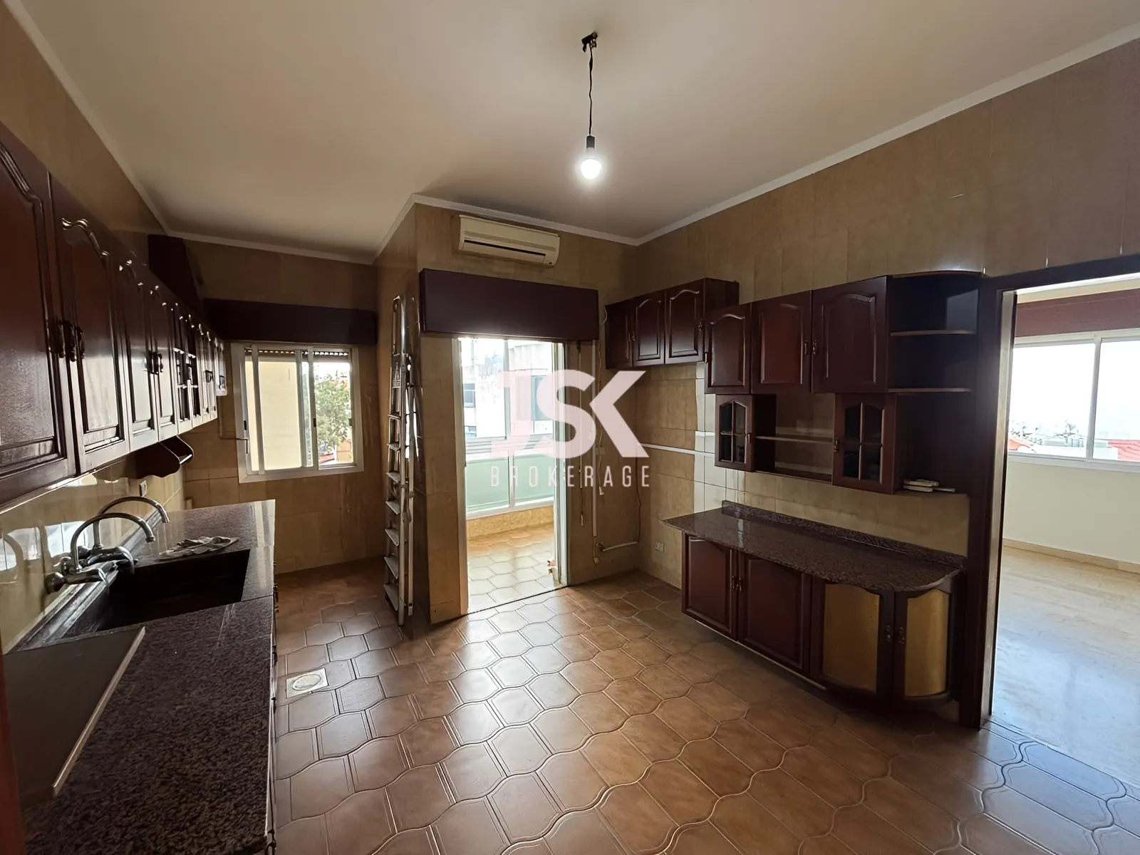 Apartment for Sale in Mazraat Yachoua