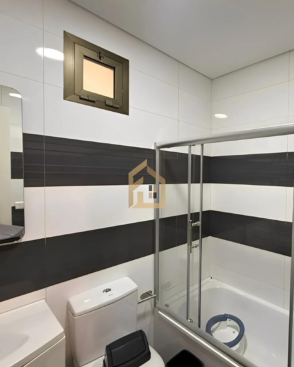 Apartment for rent in Zikrit, Lebanon