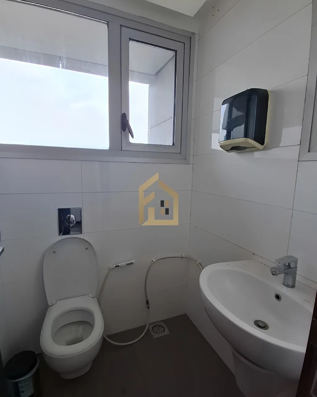Office for rent in Sin El Fil, Lebanon