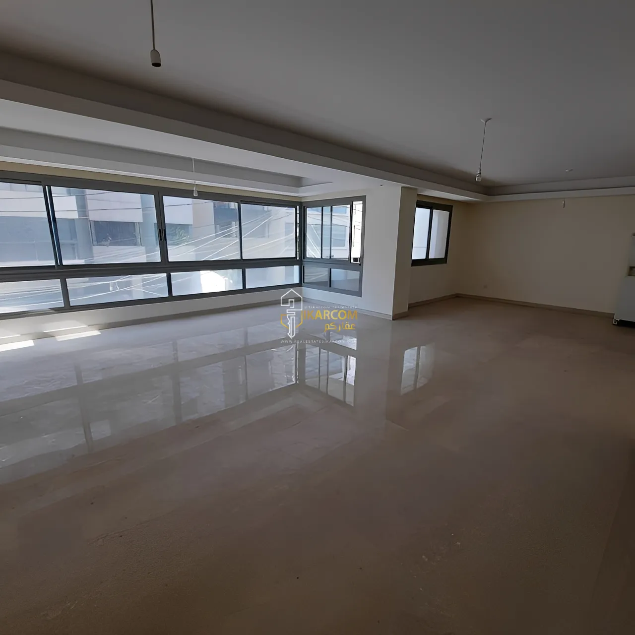 Apartment for Sale in Sakiet al Janzeer - 3 bed, 4 bath