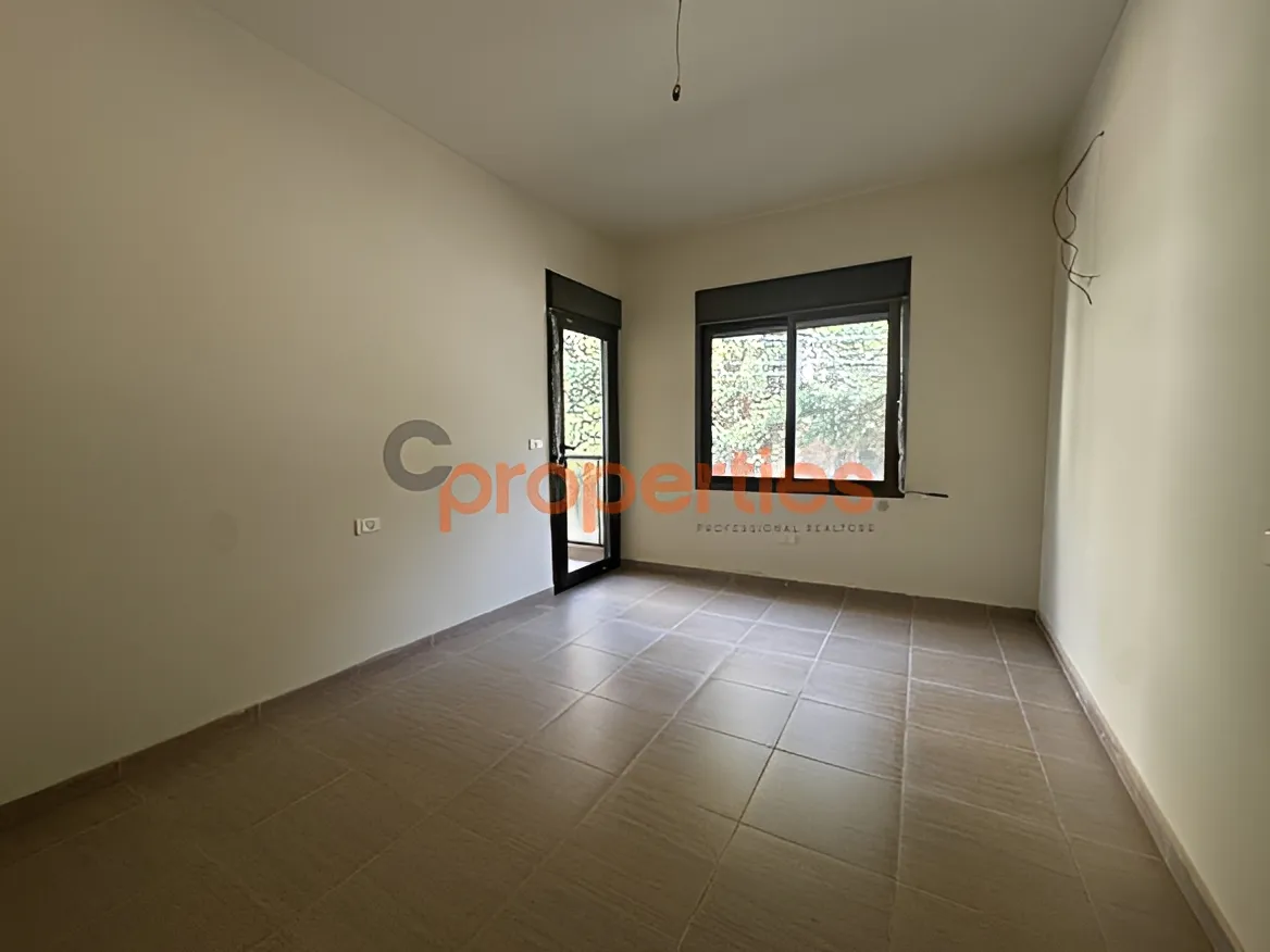 Apartment for Sale in Mazraat Yachoua