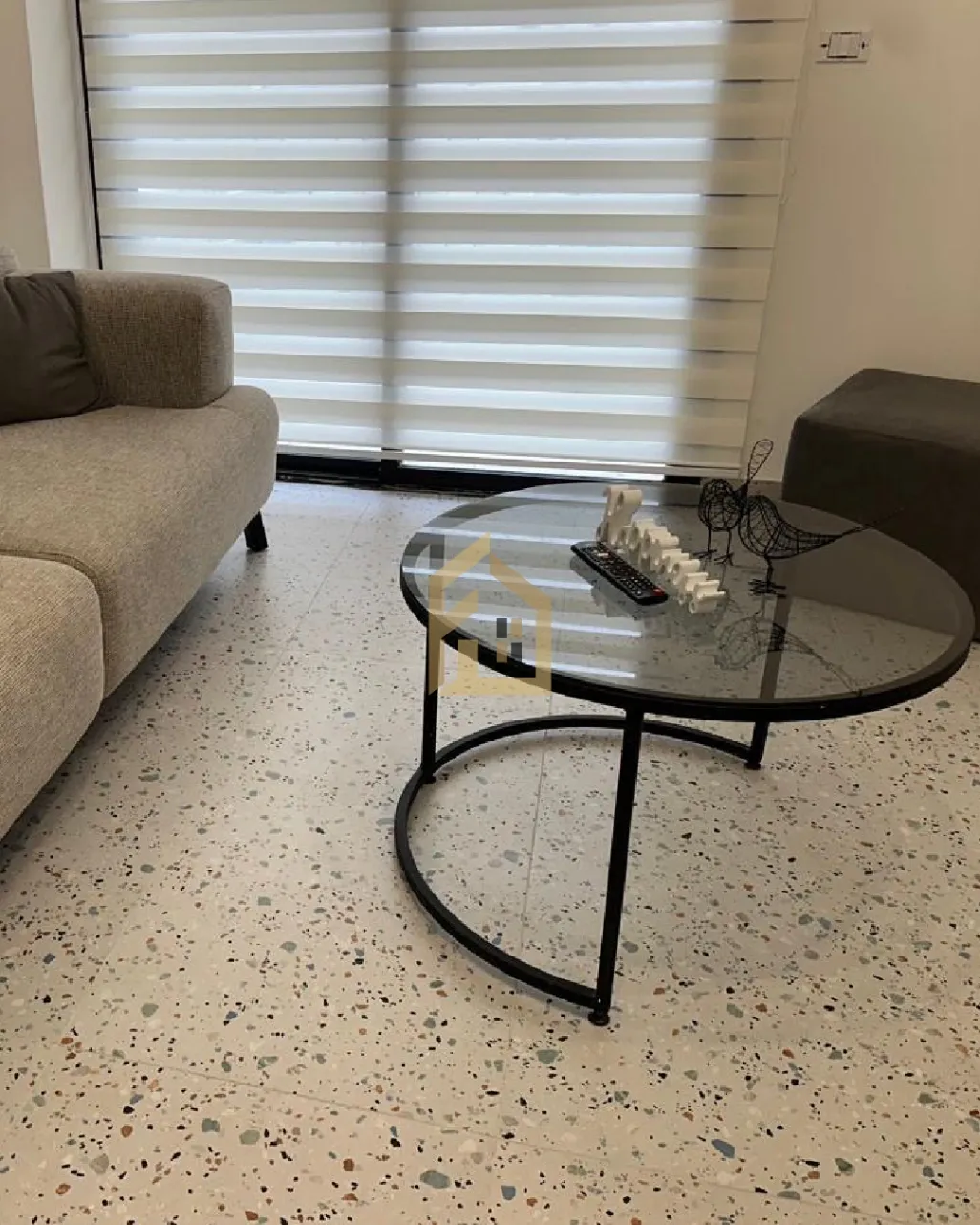Apartment for rent in Achrafieh, Beirut, Lebanon - 2 bed, 2 bath