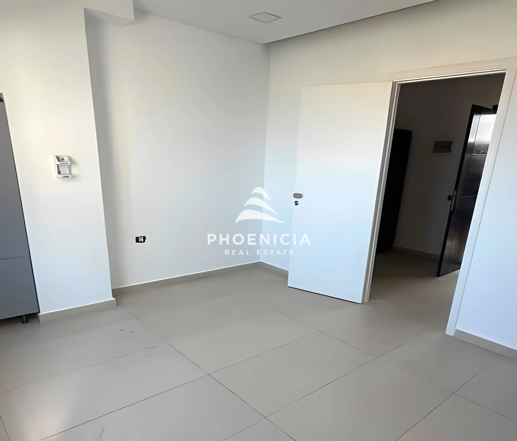 Office for rent in Jbeil