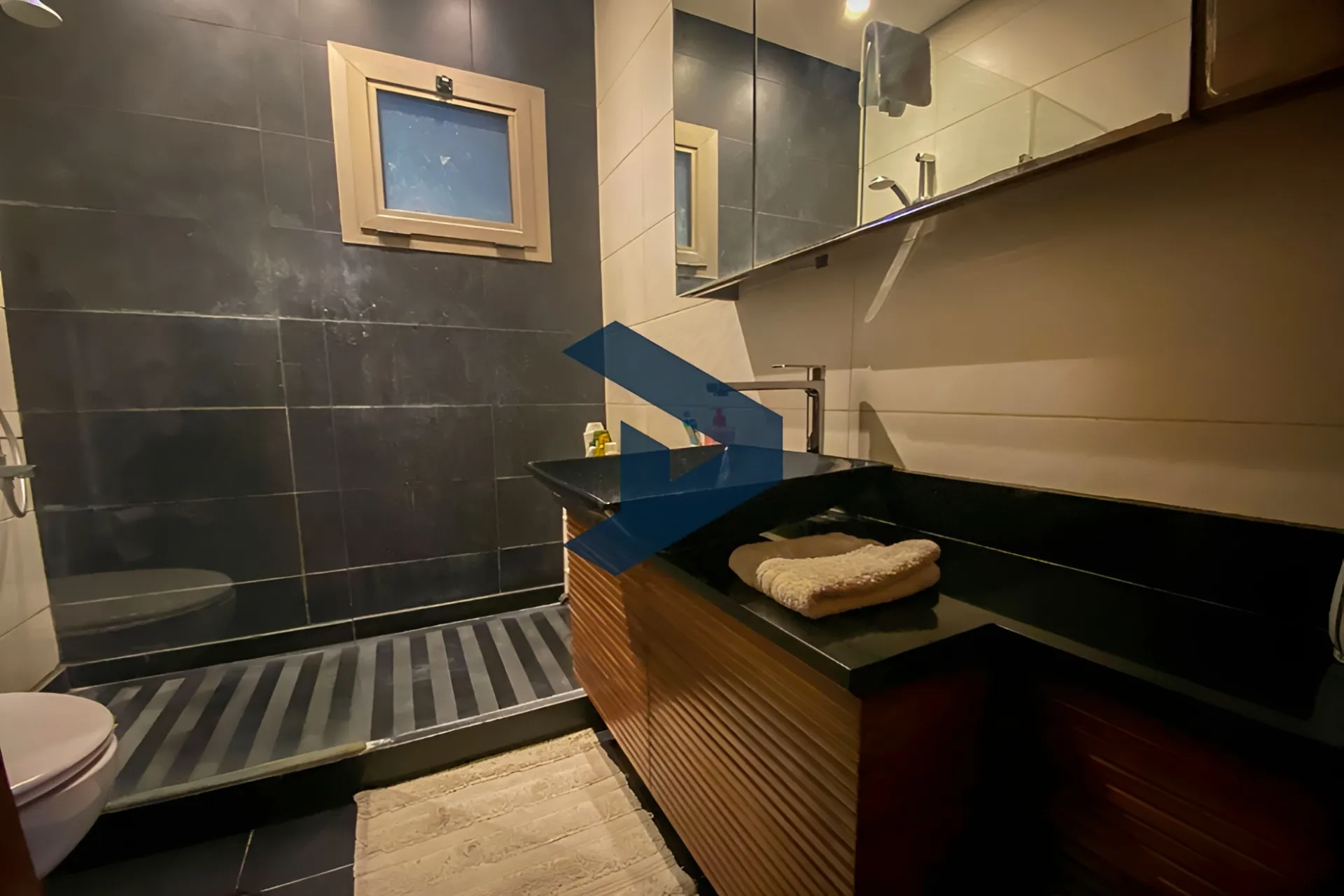 Apartment for sale in Ras Beirut, Beirut, Lebanon