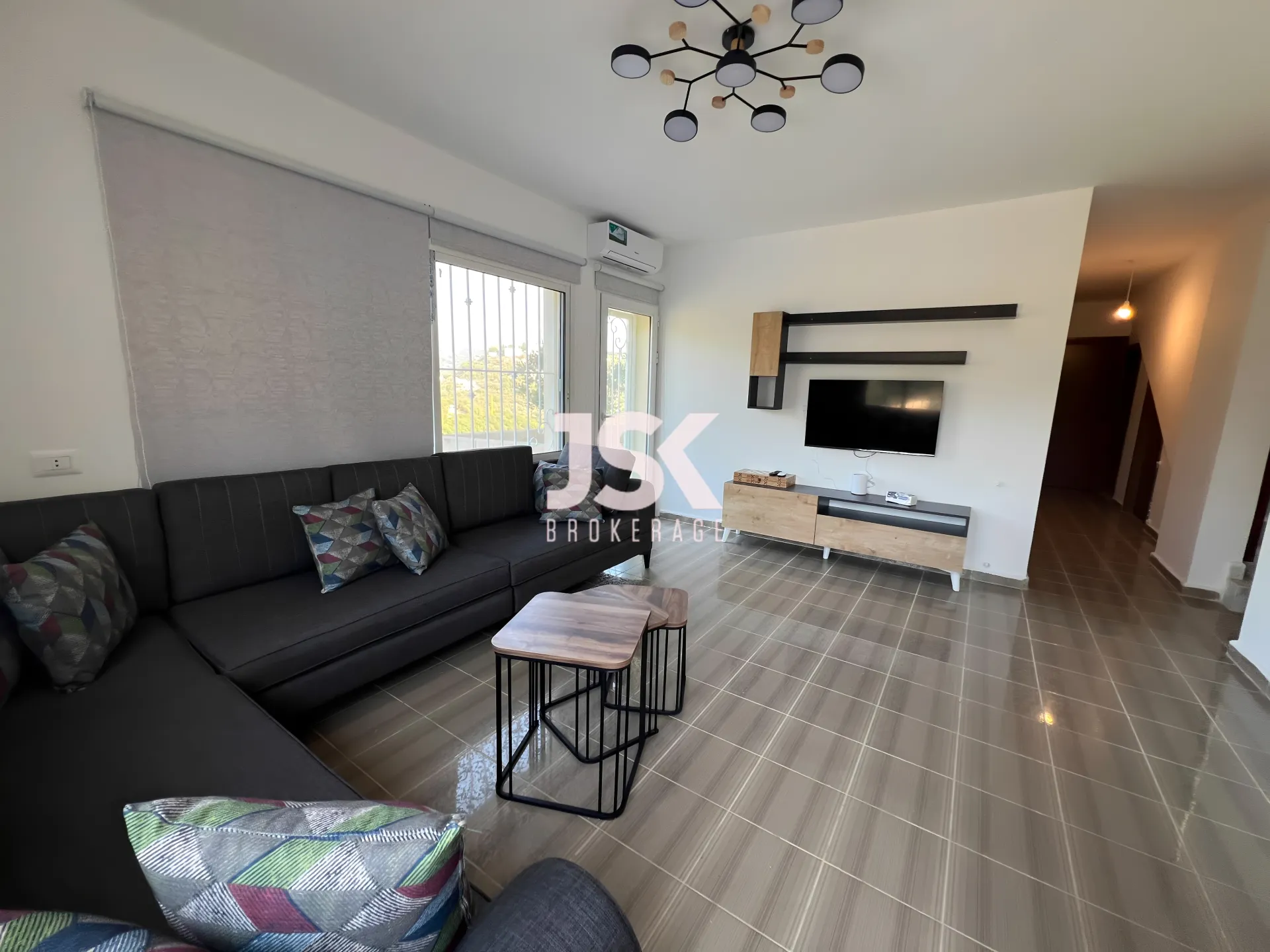 Villa for Sale in Aabrine - 3 bed, 4 bath