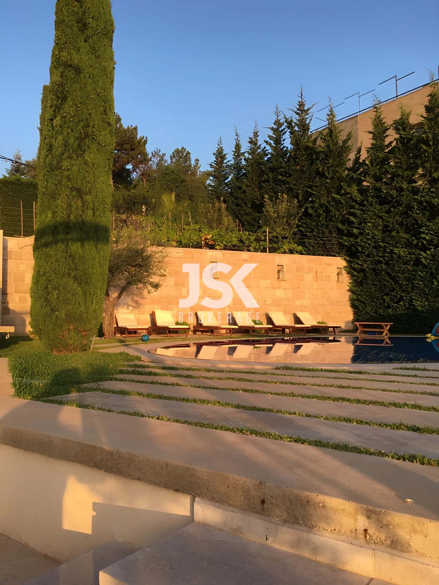 Villa for Rent in Ghazir