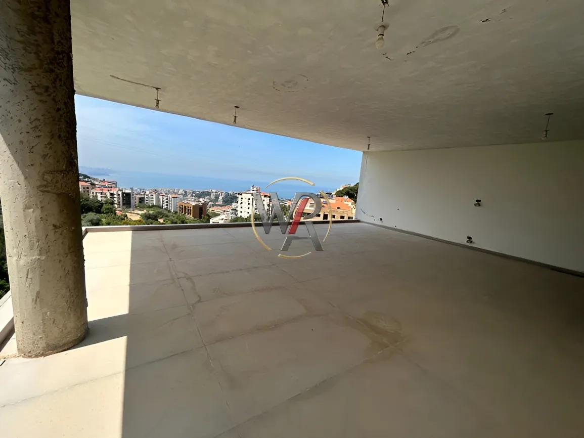 Apartment for sale in Beit El Chaar, Lebanon - 3 bed, 4 bath