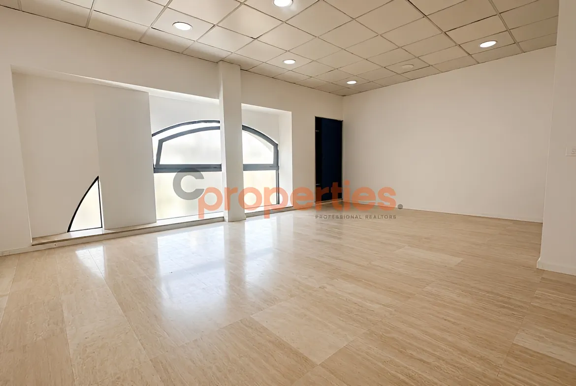Office for Rent in Achrafieh