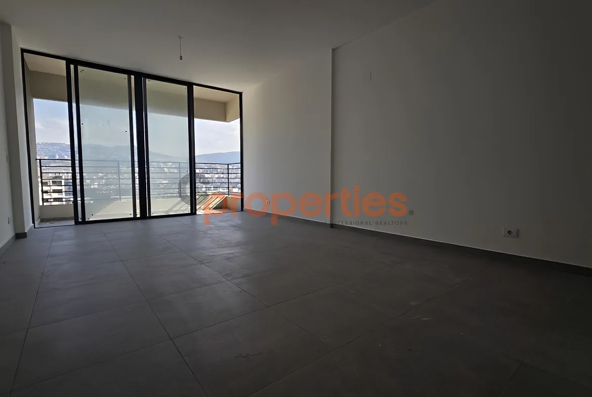 Apartment for Sale in Forn El Chebbak