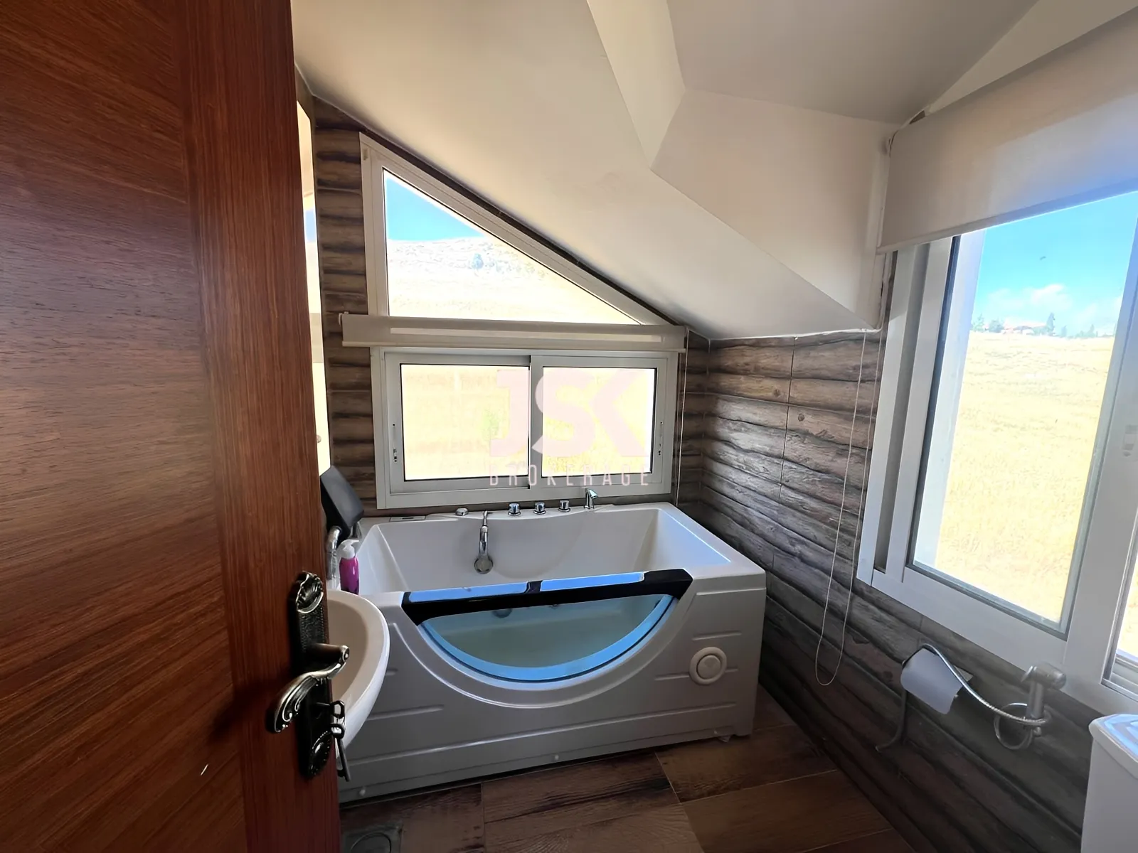 Duplex for Sale in Saoufar
