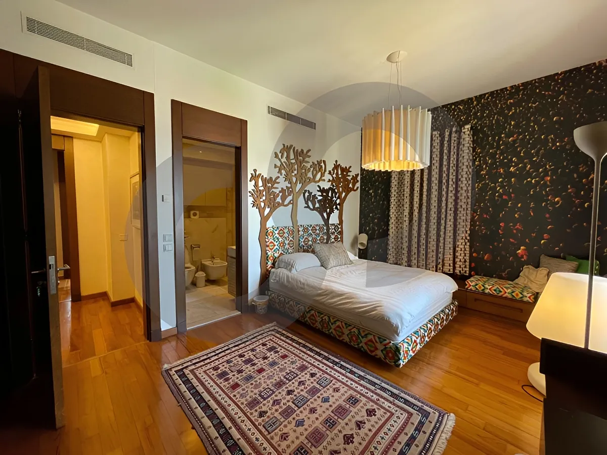 Apartment for Sale in Hamra, Beirut, Lebanon - 4 bed, 6 bath