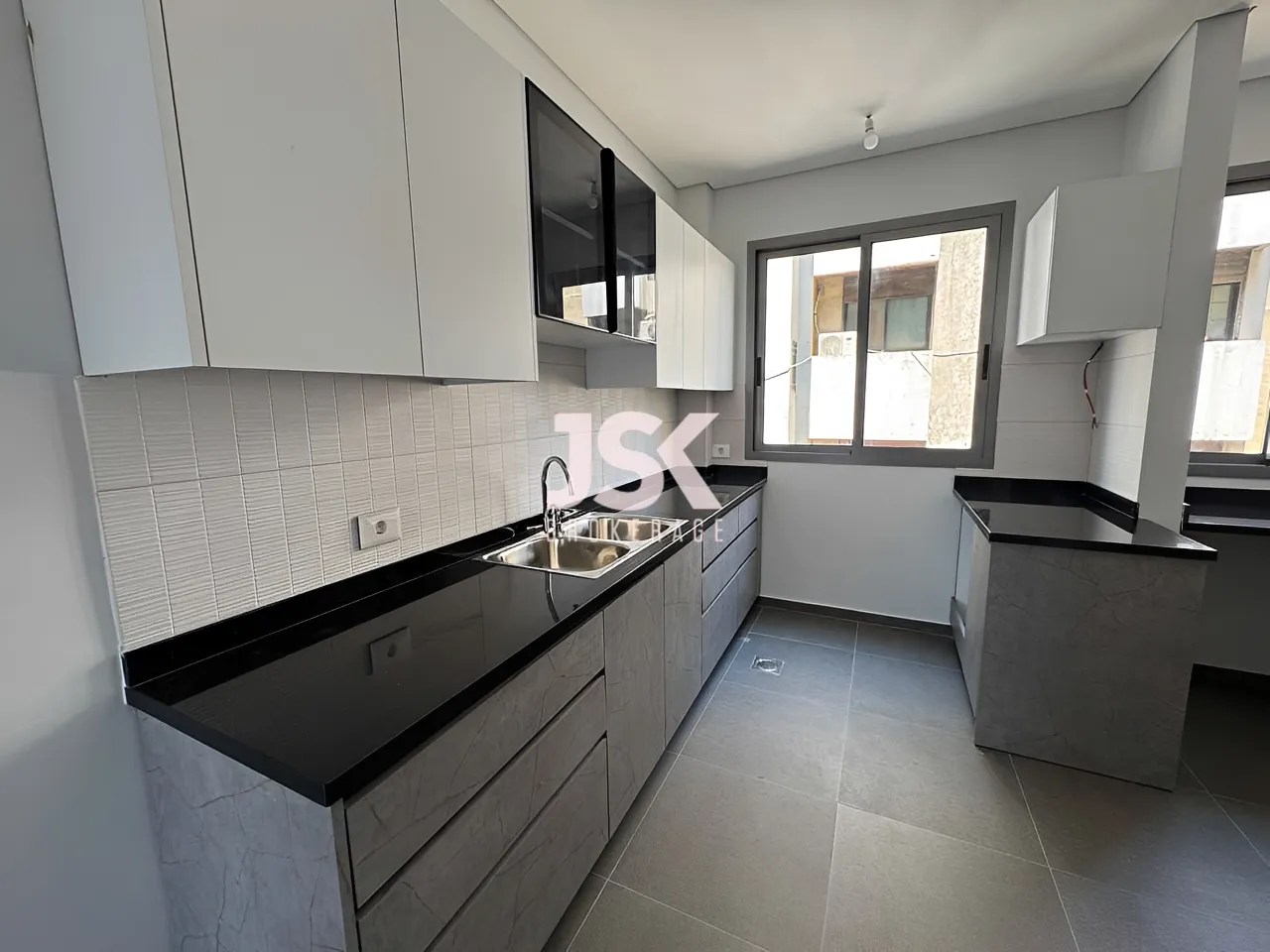 Apartment for Sale in Ras - 2 bed, 4 bath