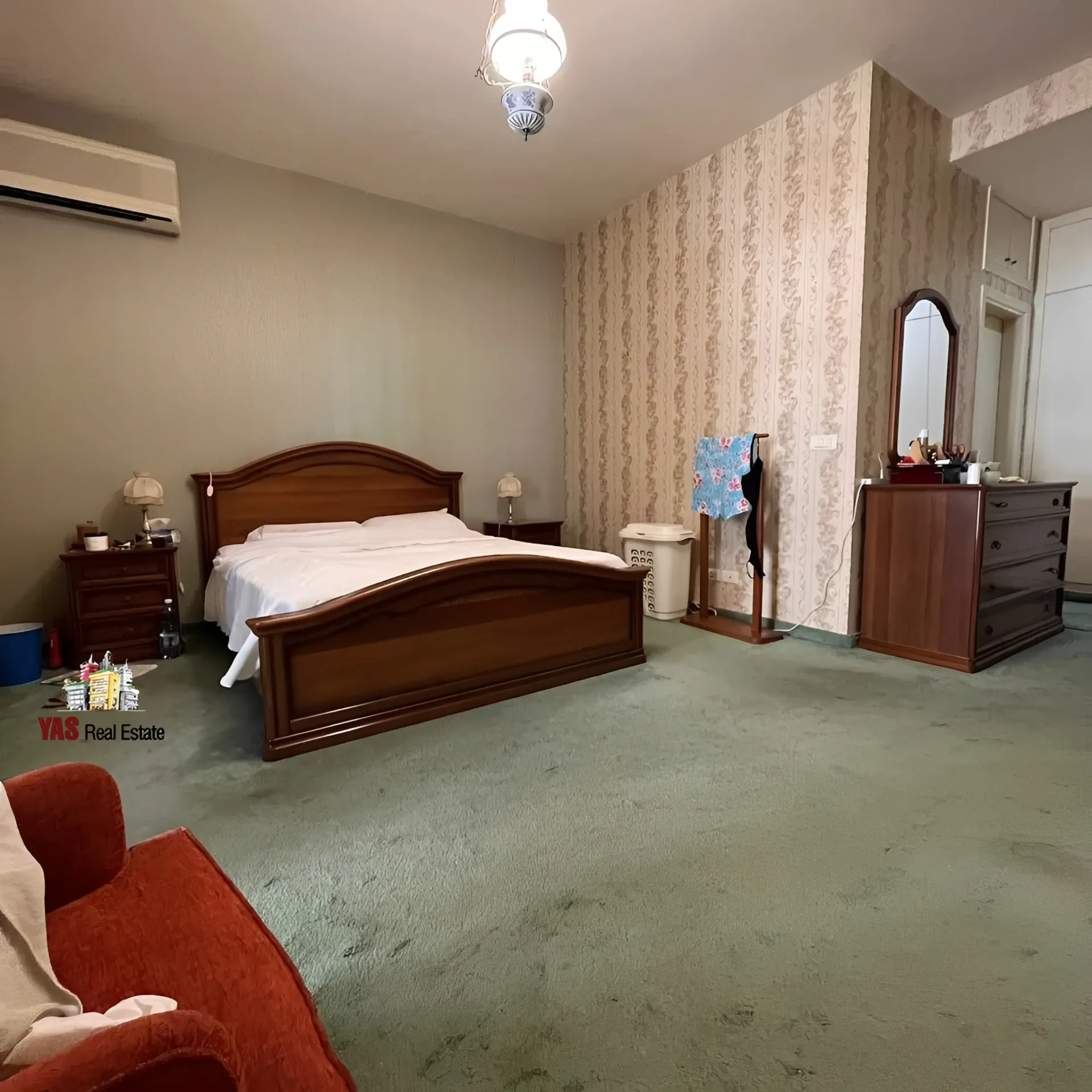 Apartment for Sale in Achrafieh - 3 bed, 5 bath