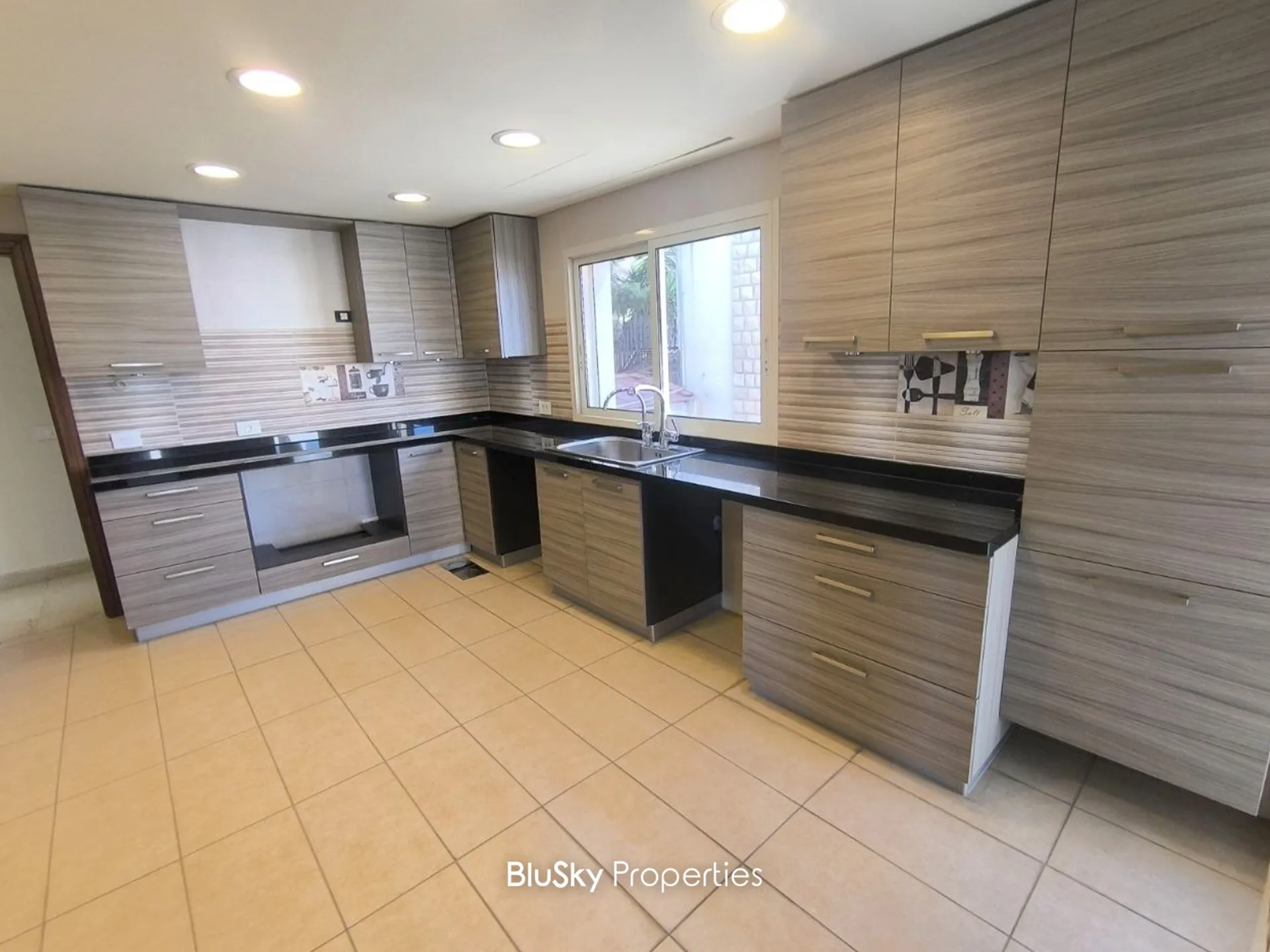 Apartment for sale in Beit el chaar, lebanon