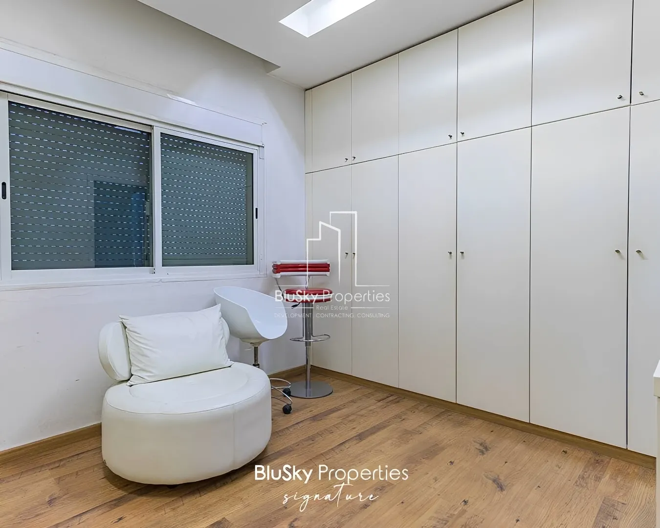 Apartment for Sale in Ain Najm