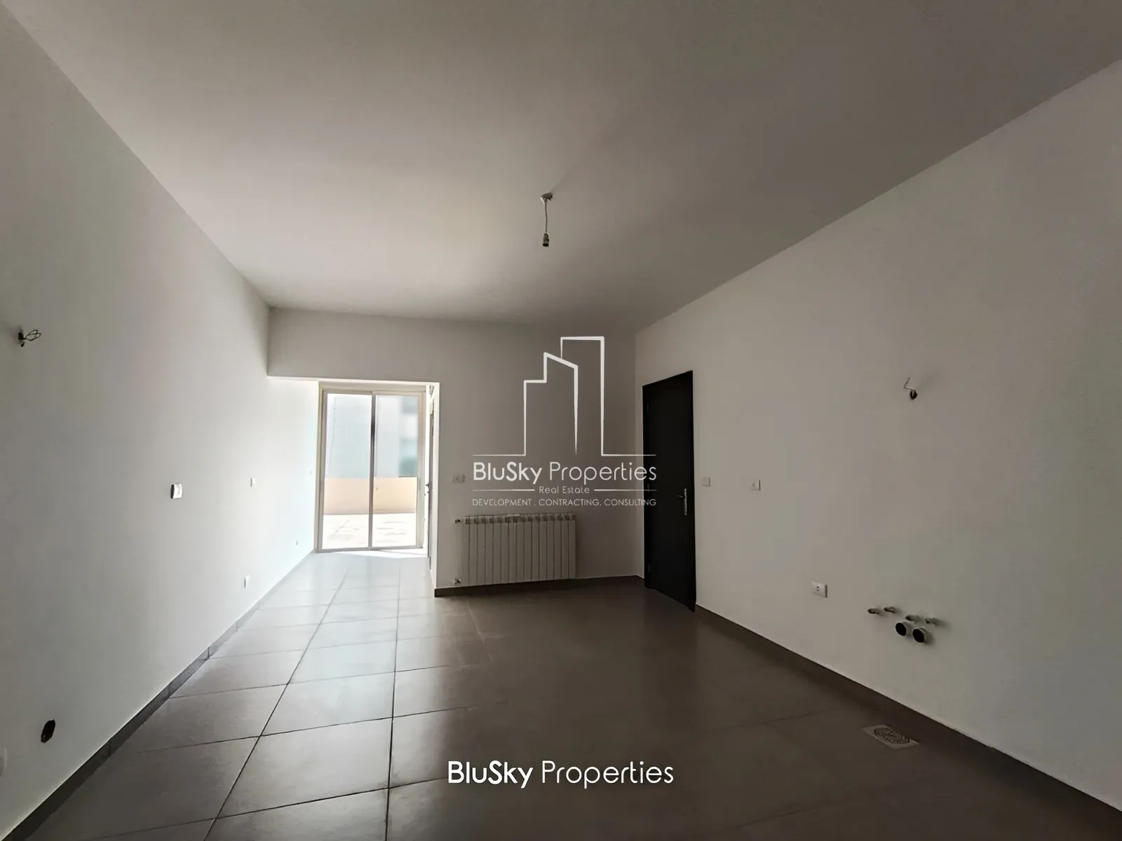 Apartment for Sale in Kfarhbeb - 3 bed, 4 bath
